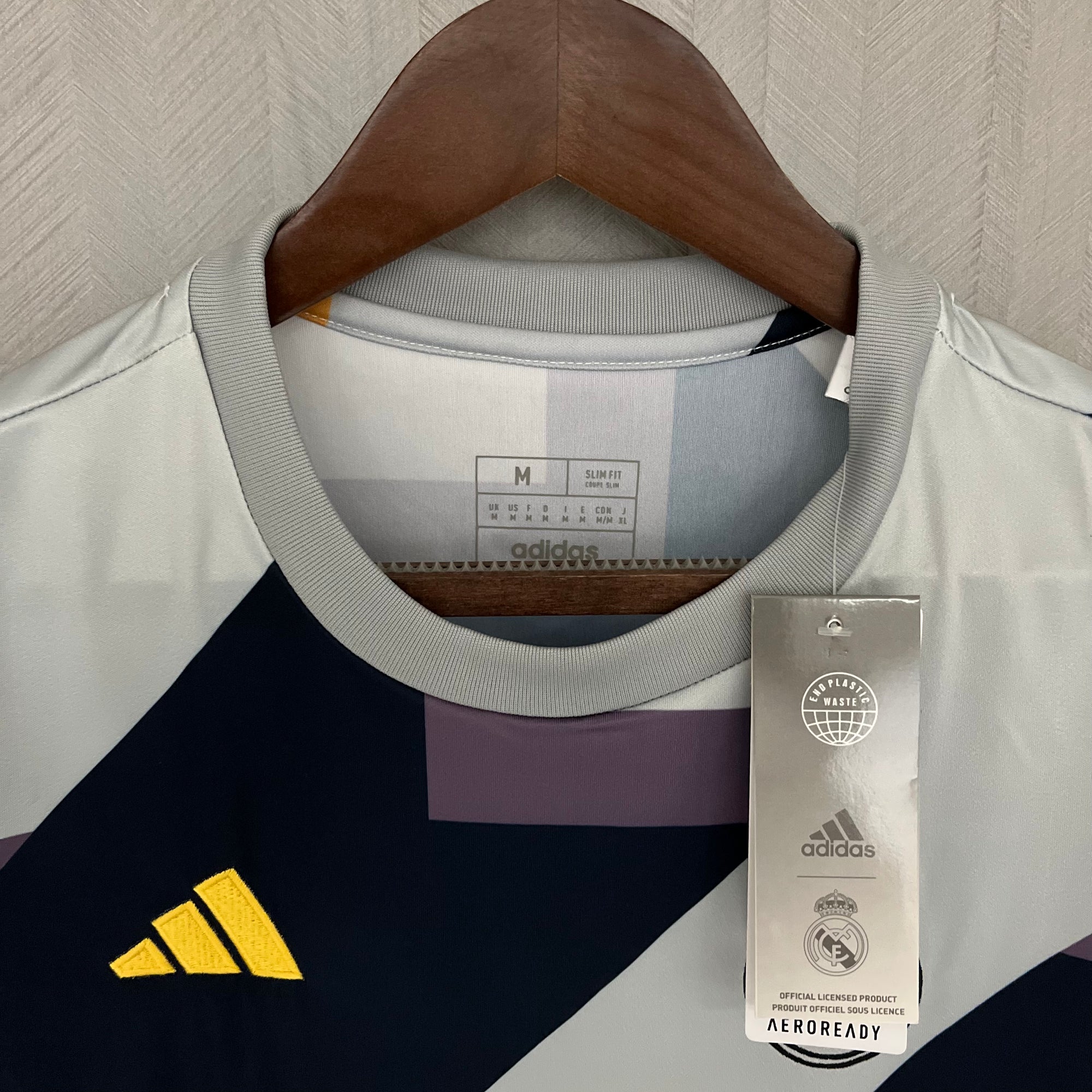 2023/24 Real Madrid training suit