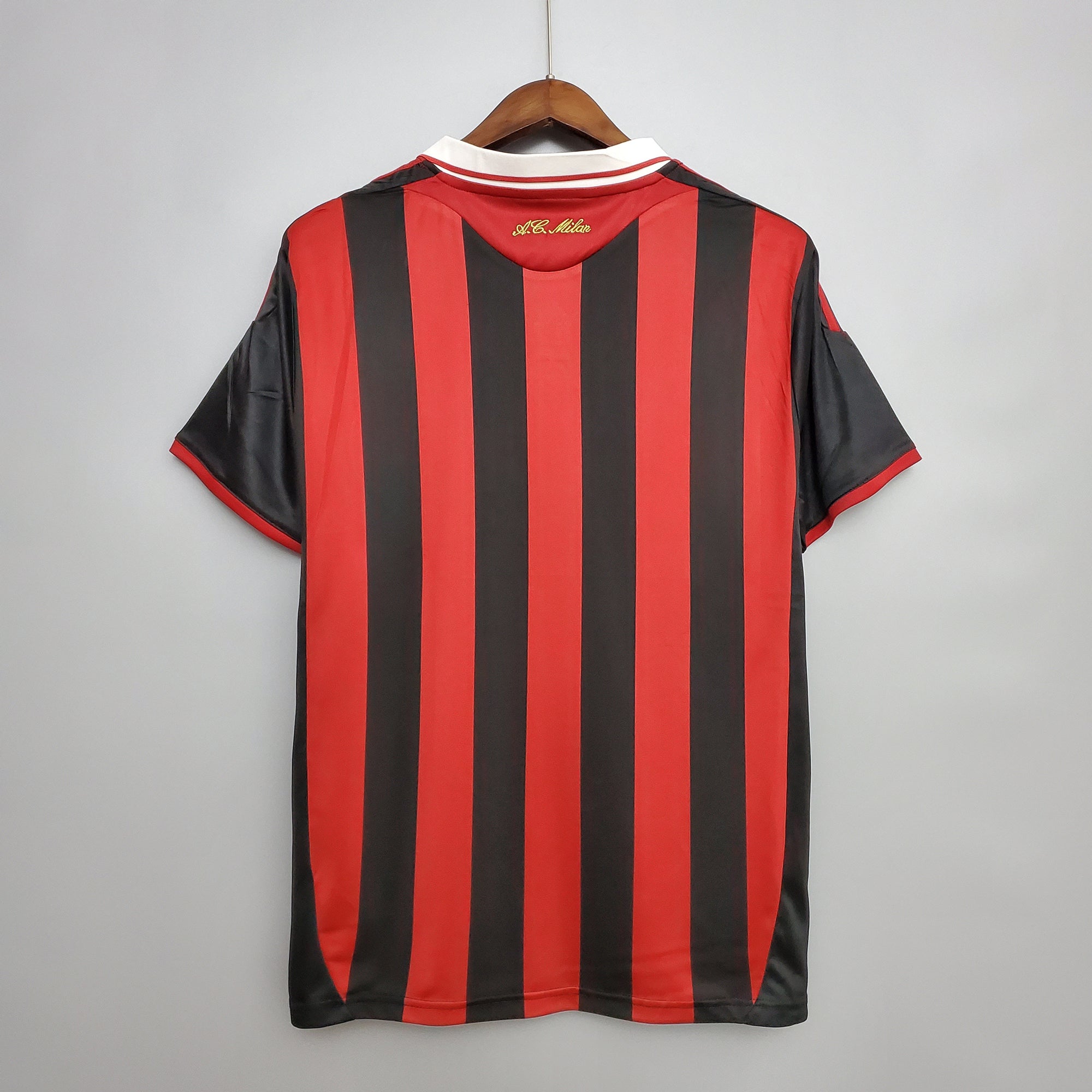 Retro 2009/10 AC Milan home