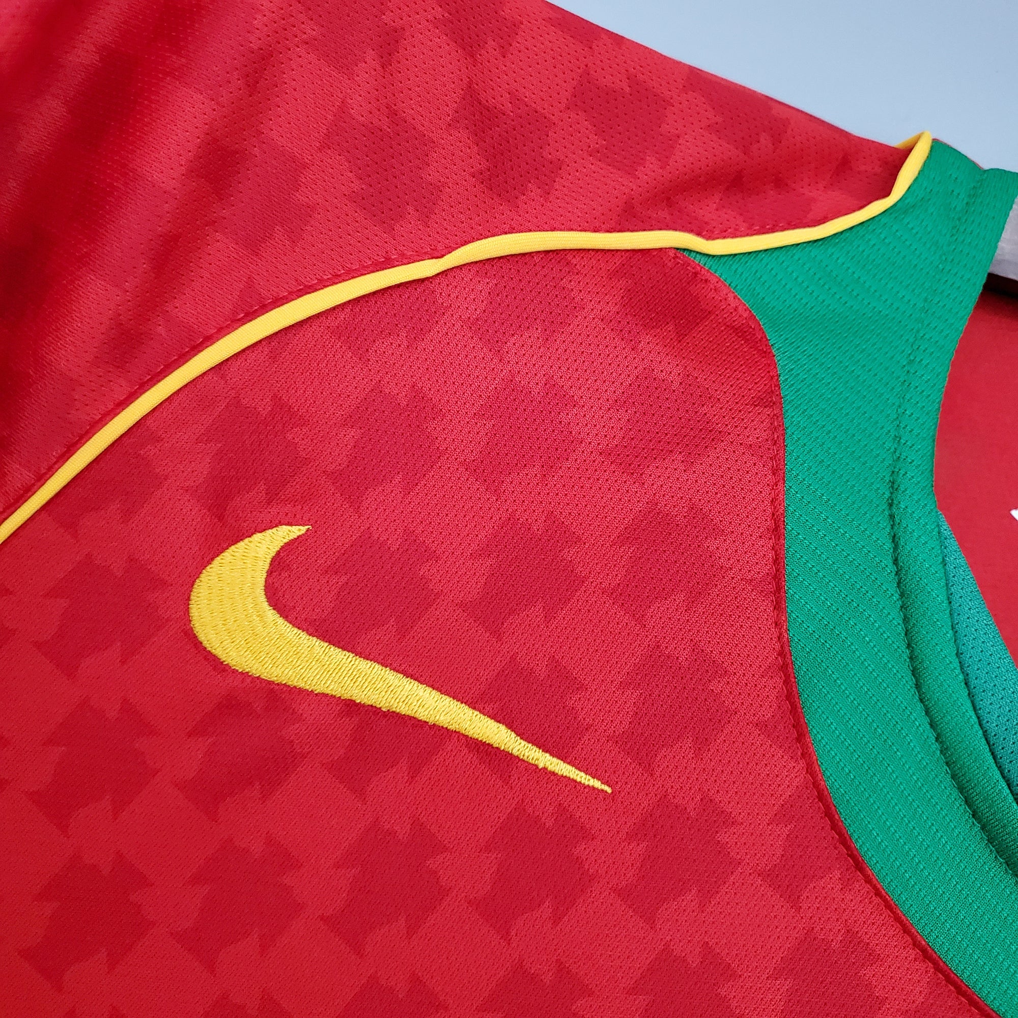 Retro Portugal 2004 home