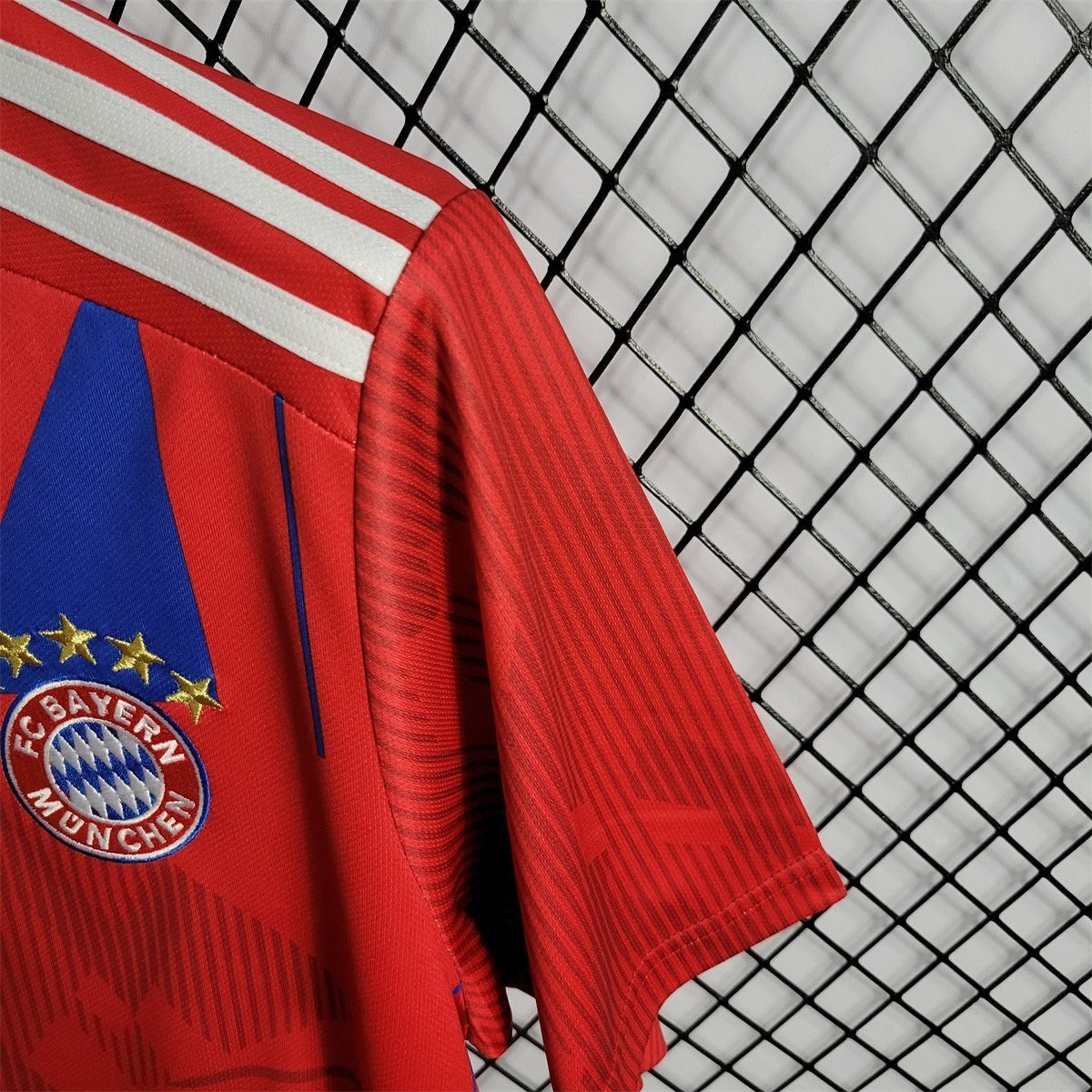 FC Bayern München Jersey 2022/23-(Custom Name & Number)   Ai trimis