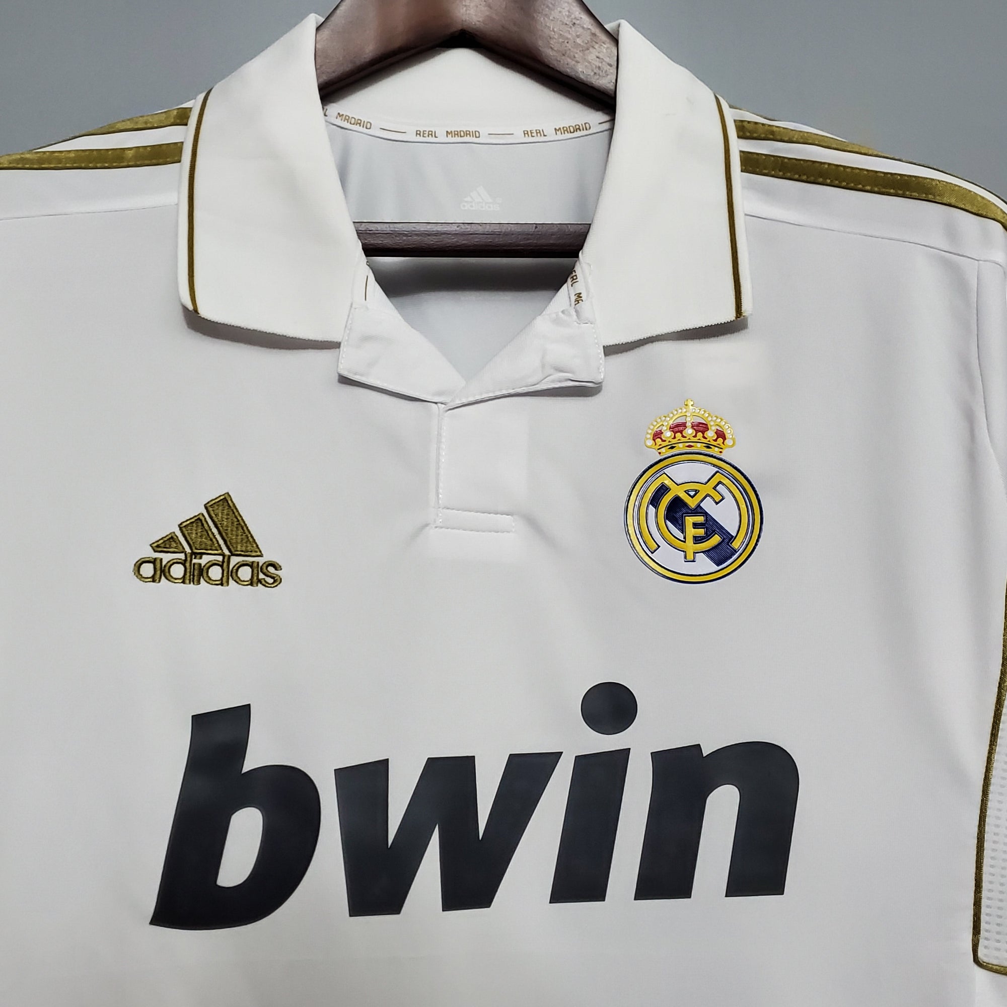 Retro Real Madrid 2011/12 home