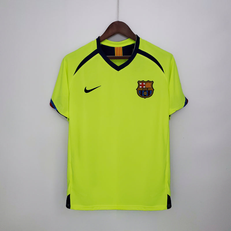 Retro Barcelona 2005/06 away