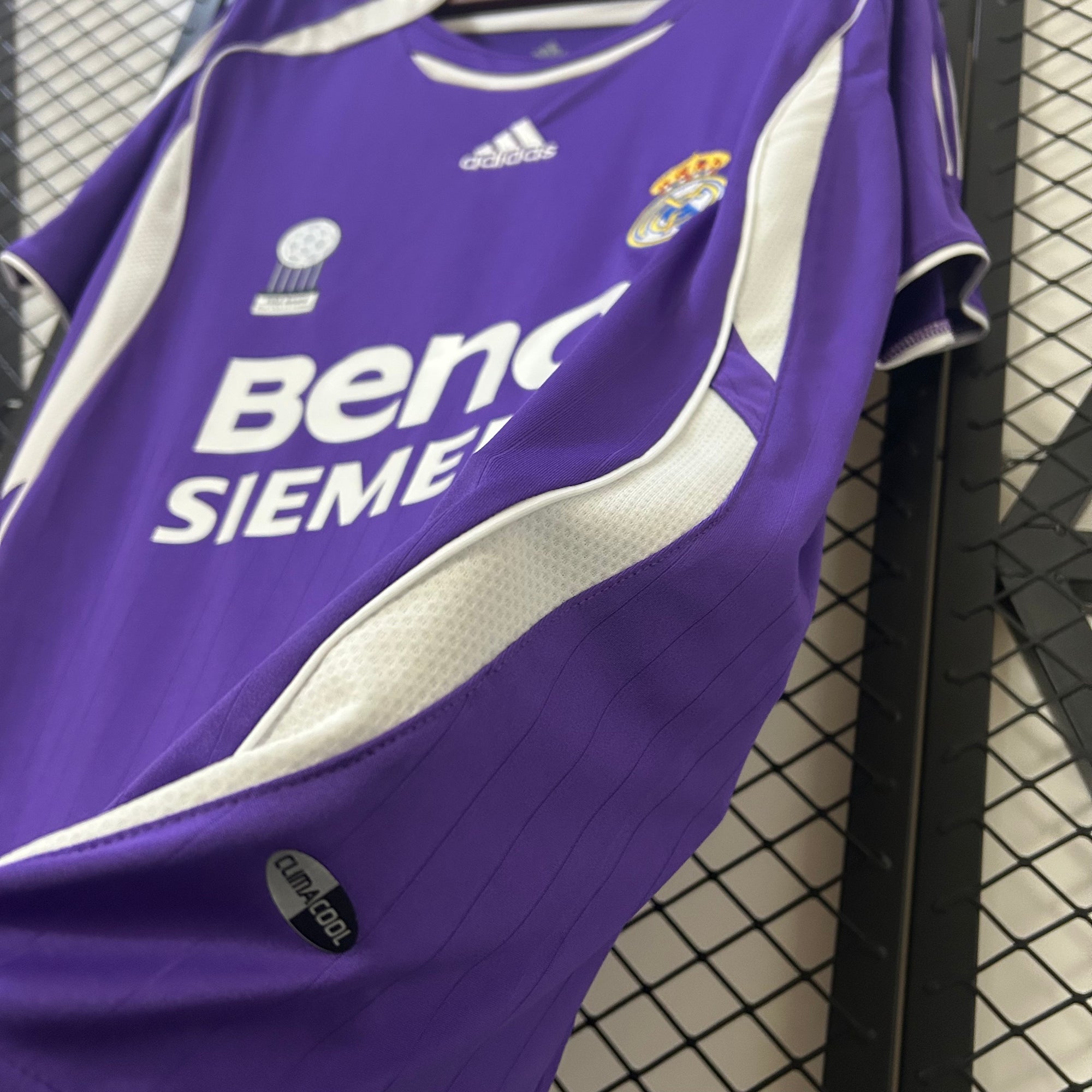 Retro Real Madrid 2006/07 Third away