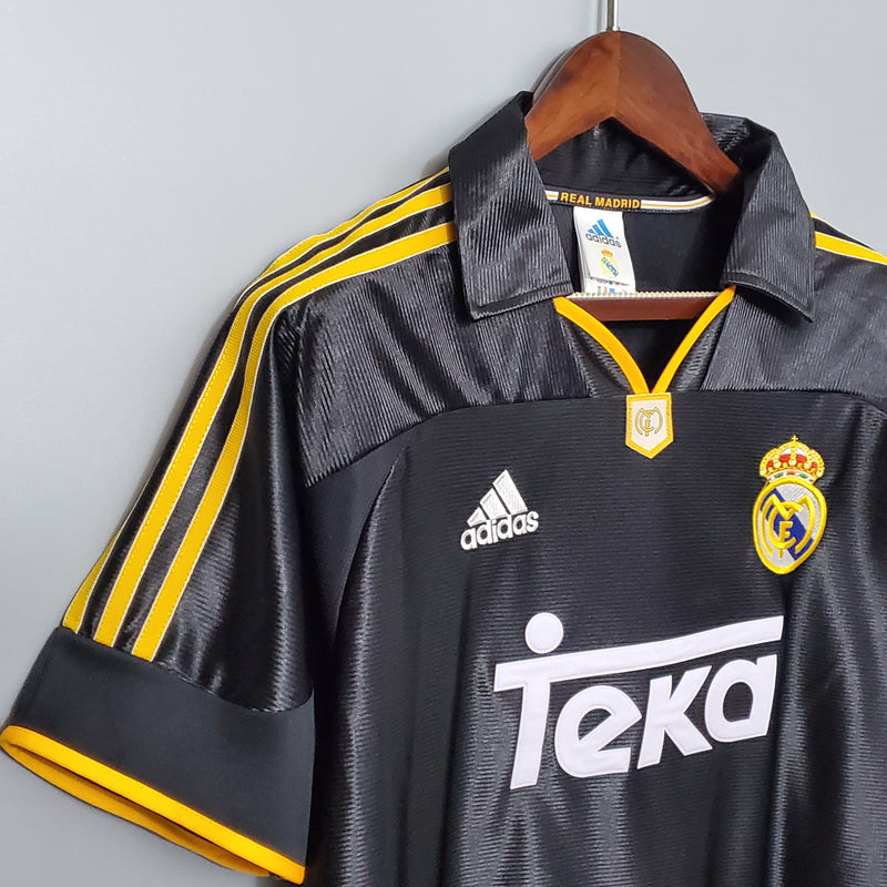 Retro Real Madrid 1998/99 away