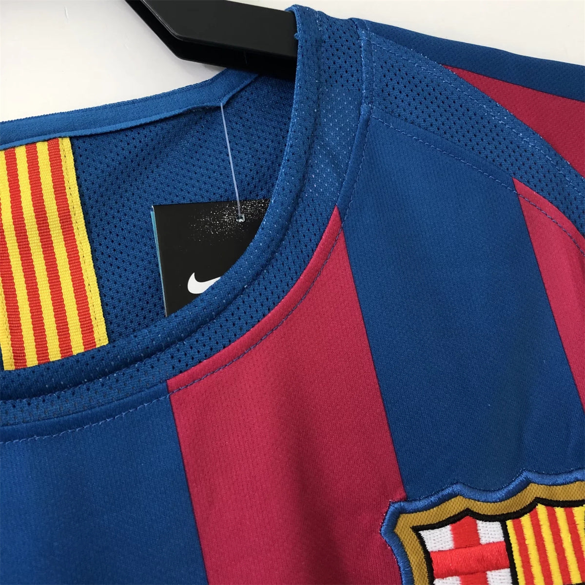 Retro barcelona 2005/06 home