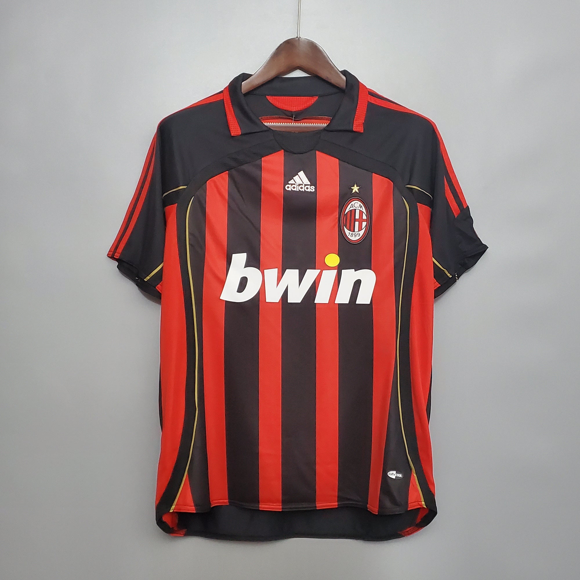 Retro 2006/07 AC Milan home