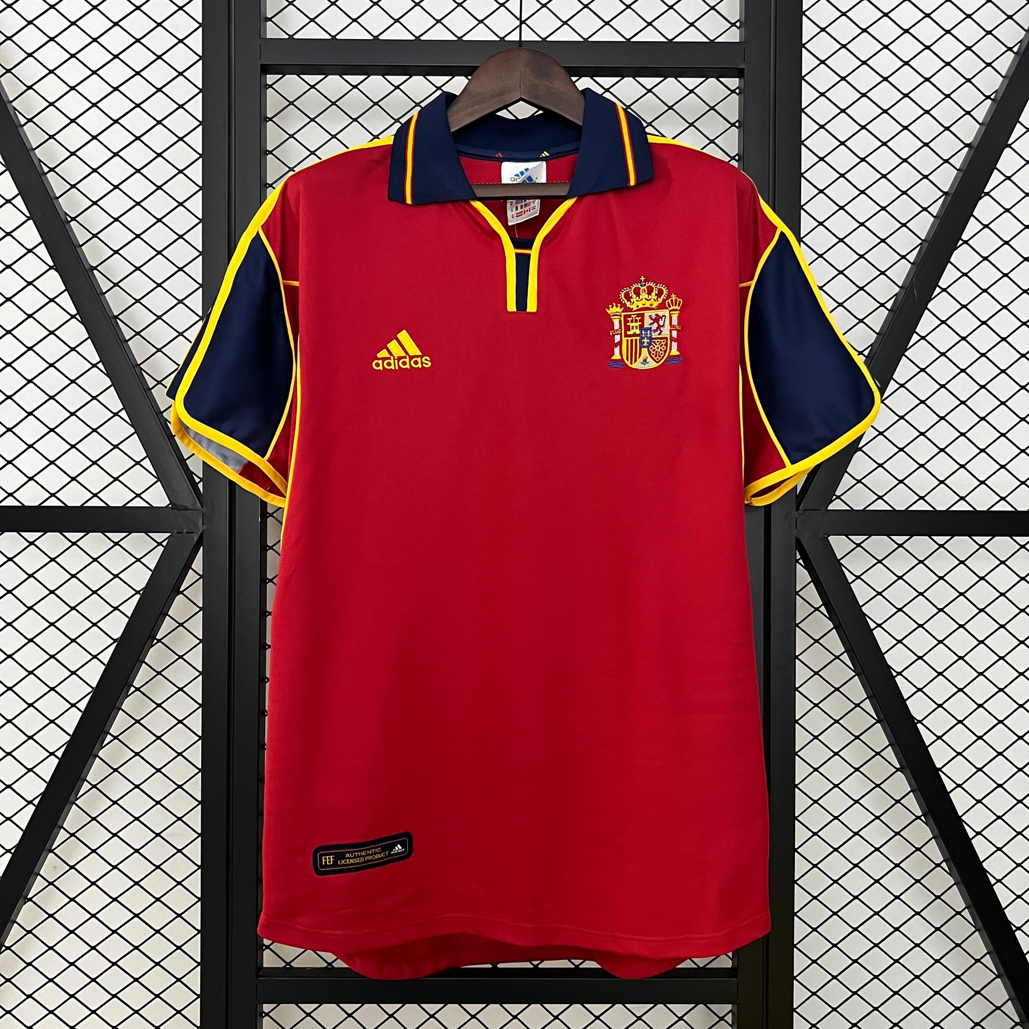 Retro Spain 2000 Home