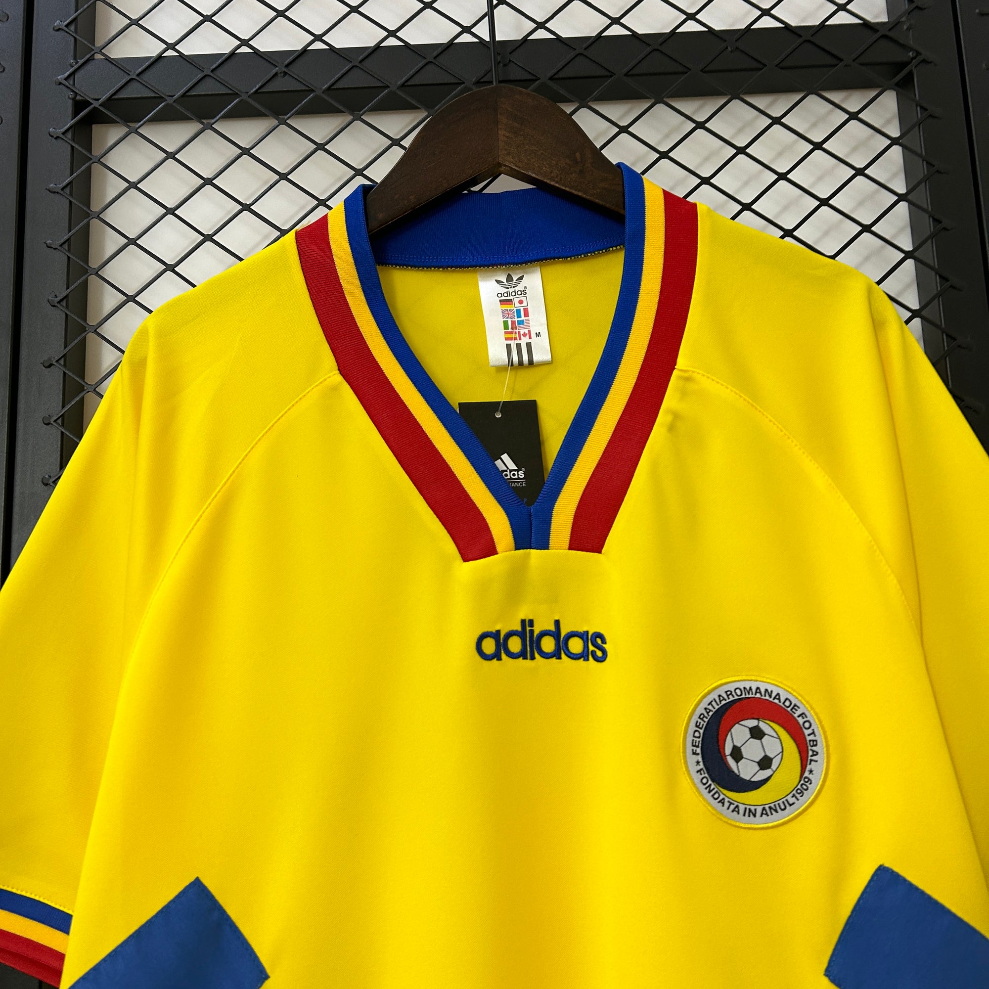 Retro Romania 1994 Home