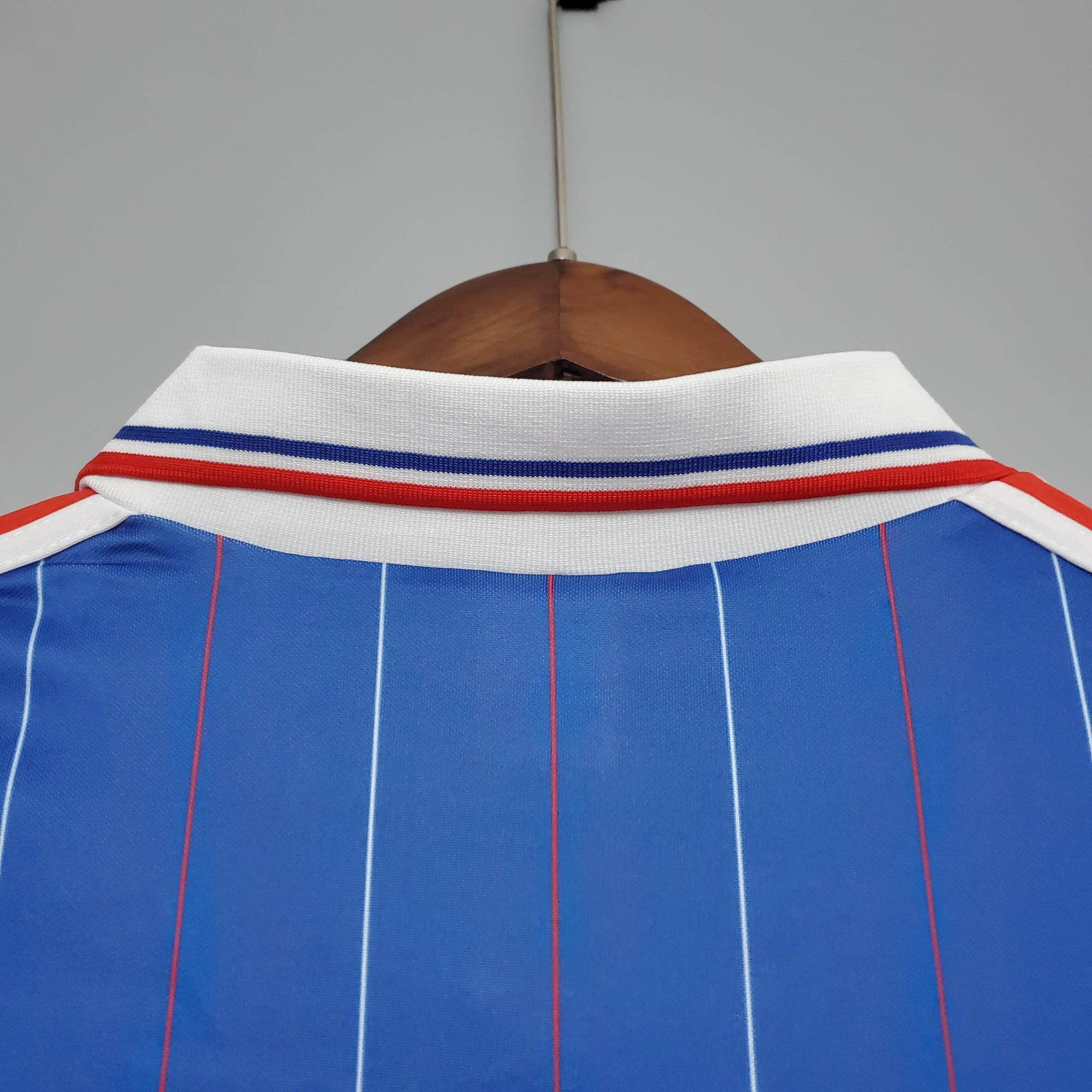 Retro France 1982 home