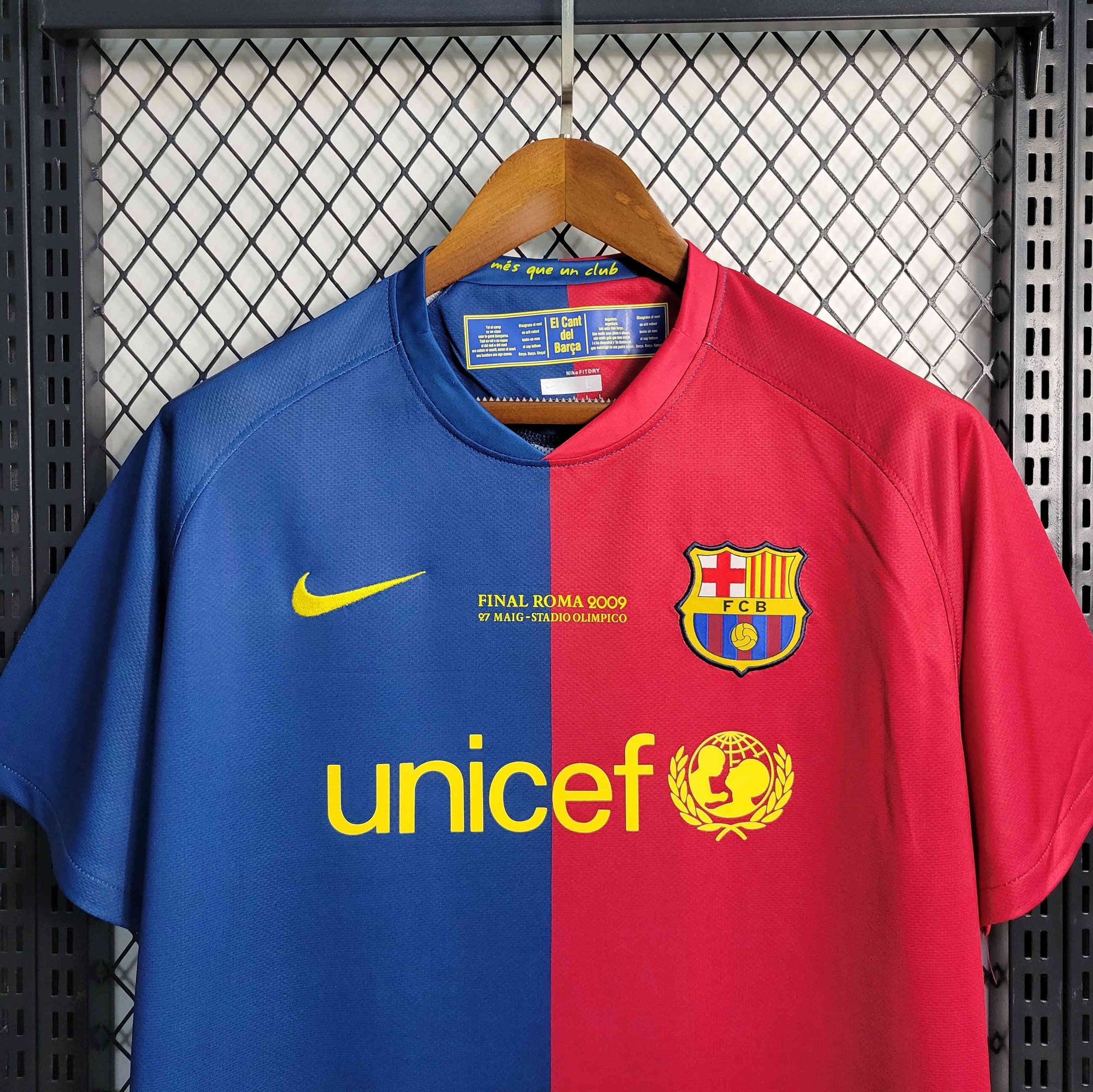 Retro 2008-09 Barcelona Home