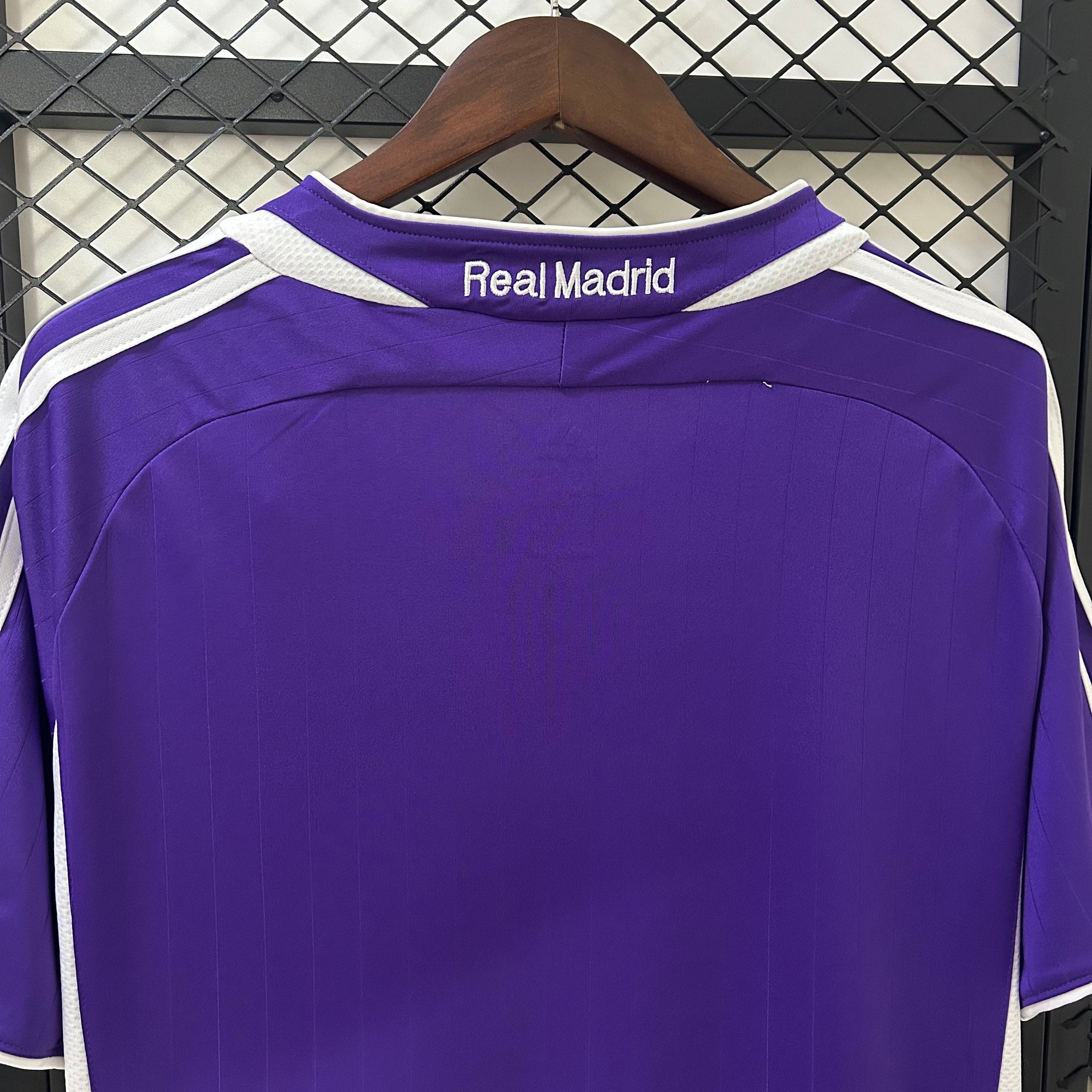 Retro Real Madrid 2006/07 Third away