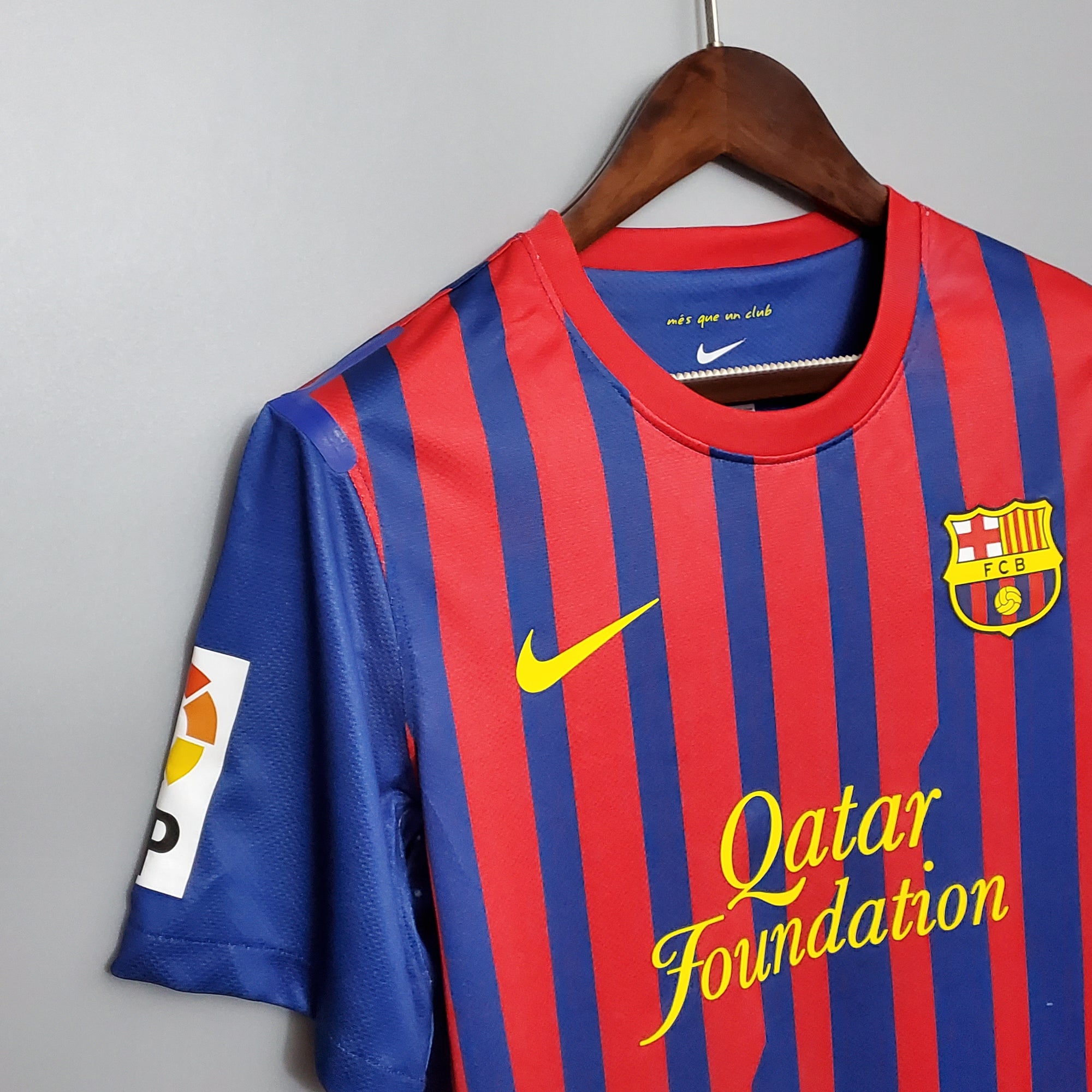 Retro Barcelona 2011/12 home