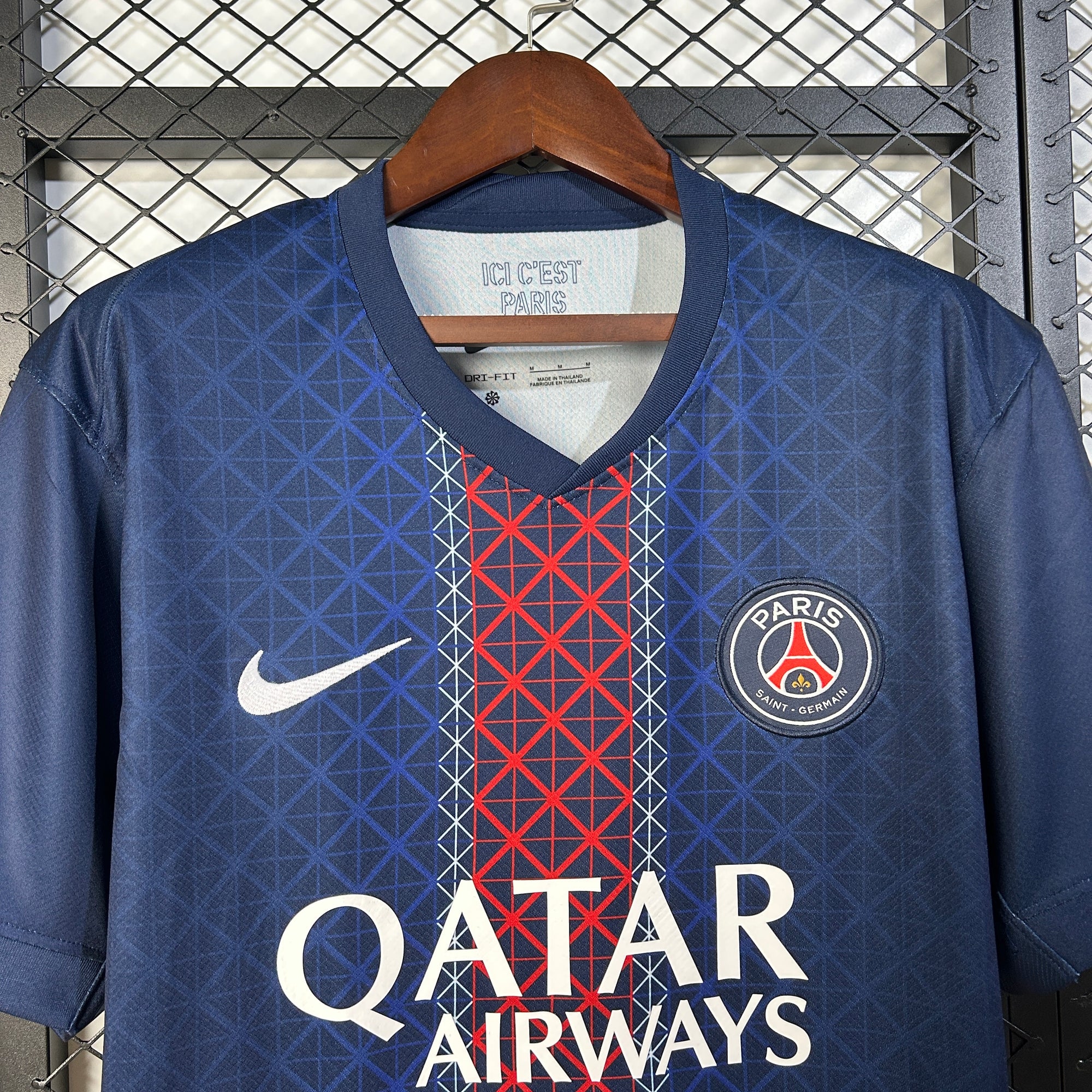 Paris Saint-Germain FC Jersey 2025/26 -(Custom Name & Number)