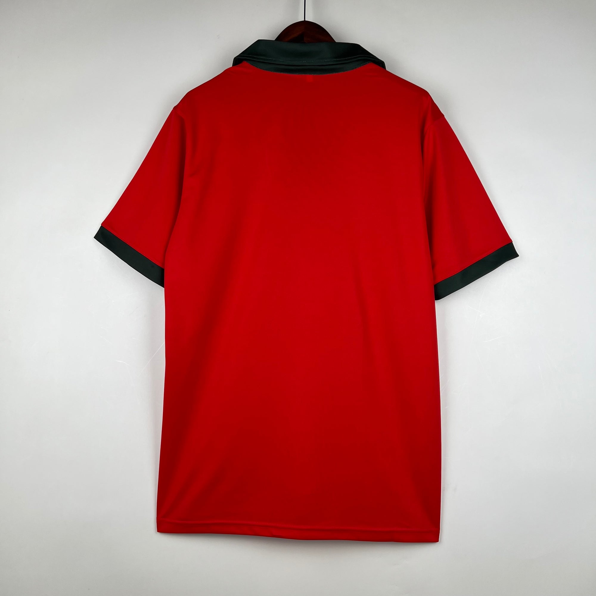 Retro Portugal 1972 Home