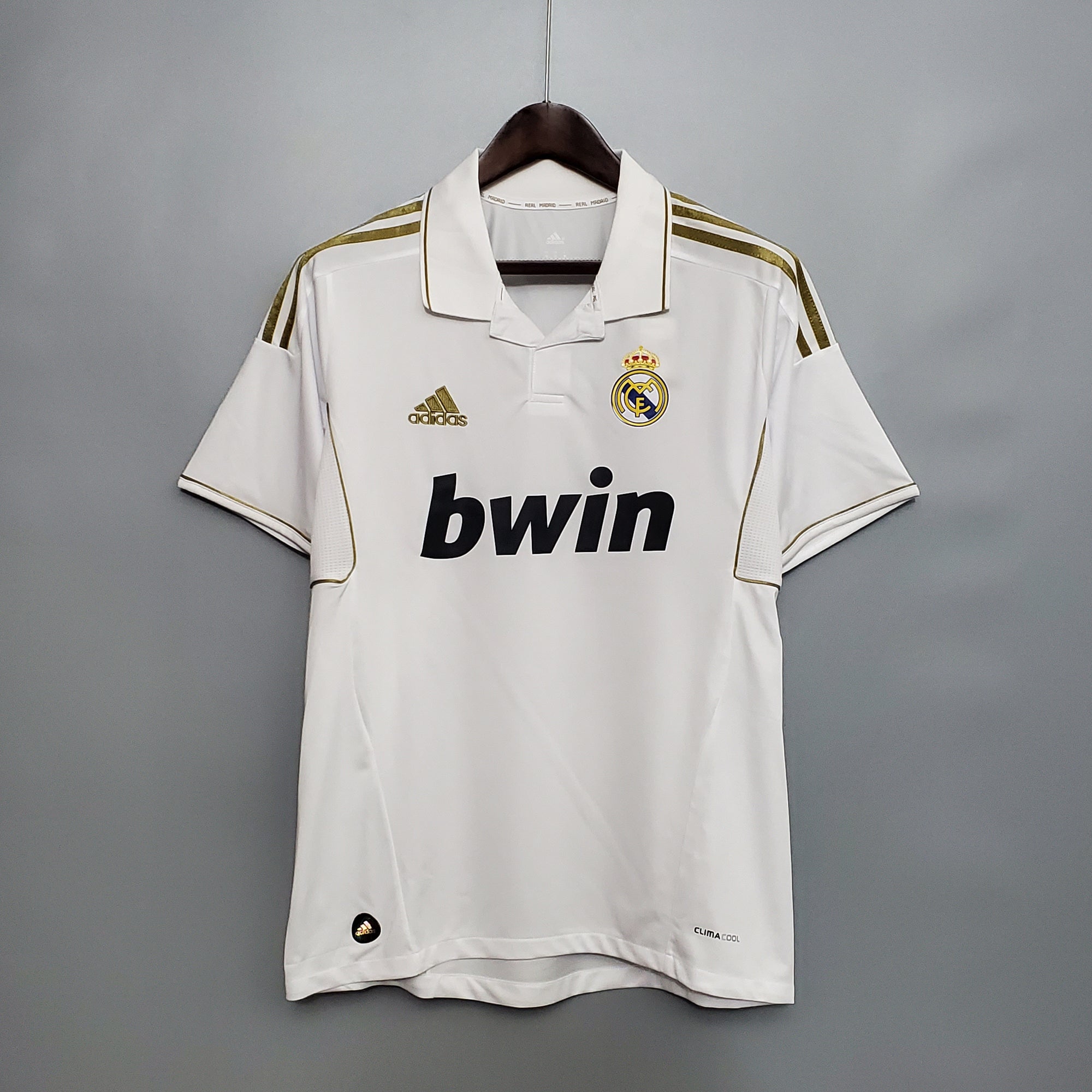 Retro Real Madrid 2011/12 home