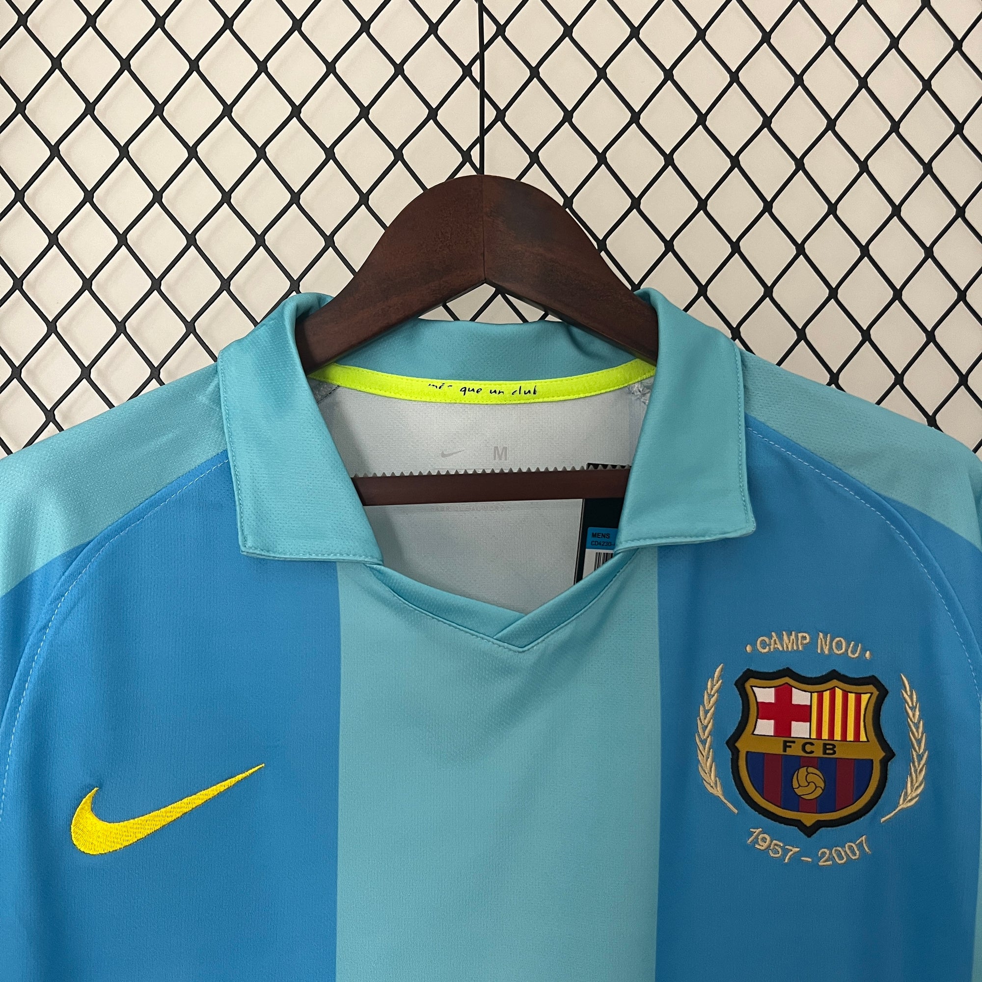 Retro Barcelona 2007/08 Away