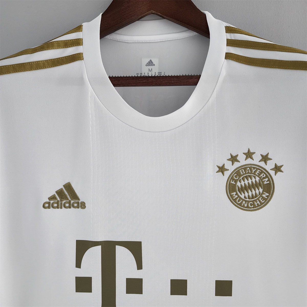 FC Bayern München Jersey 2022/23-(Custom Name & Number)