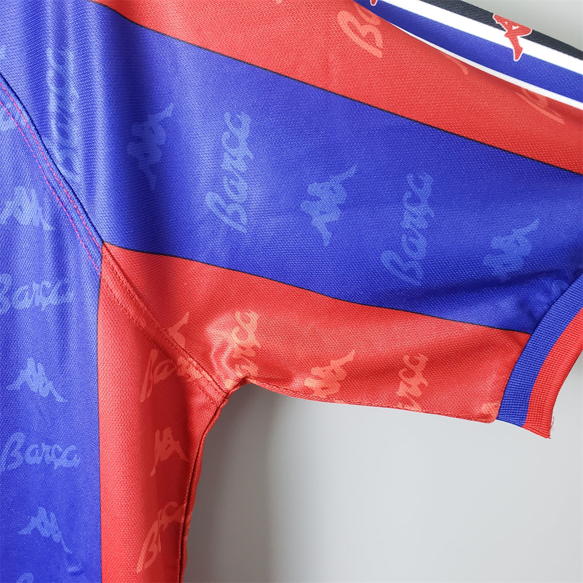 Retro Barcelona 1996/97 home