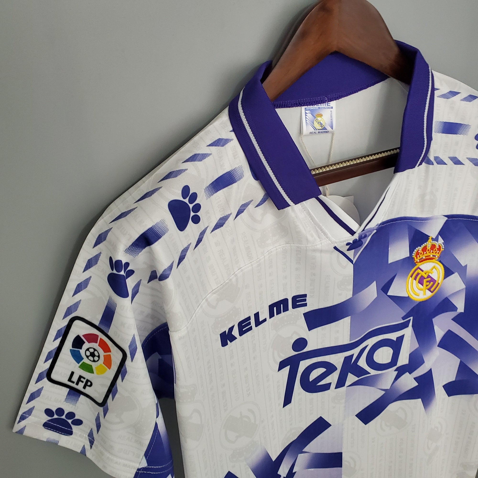 Retro Real Madrid 1996/97 third away