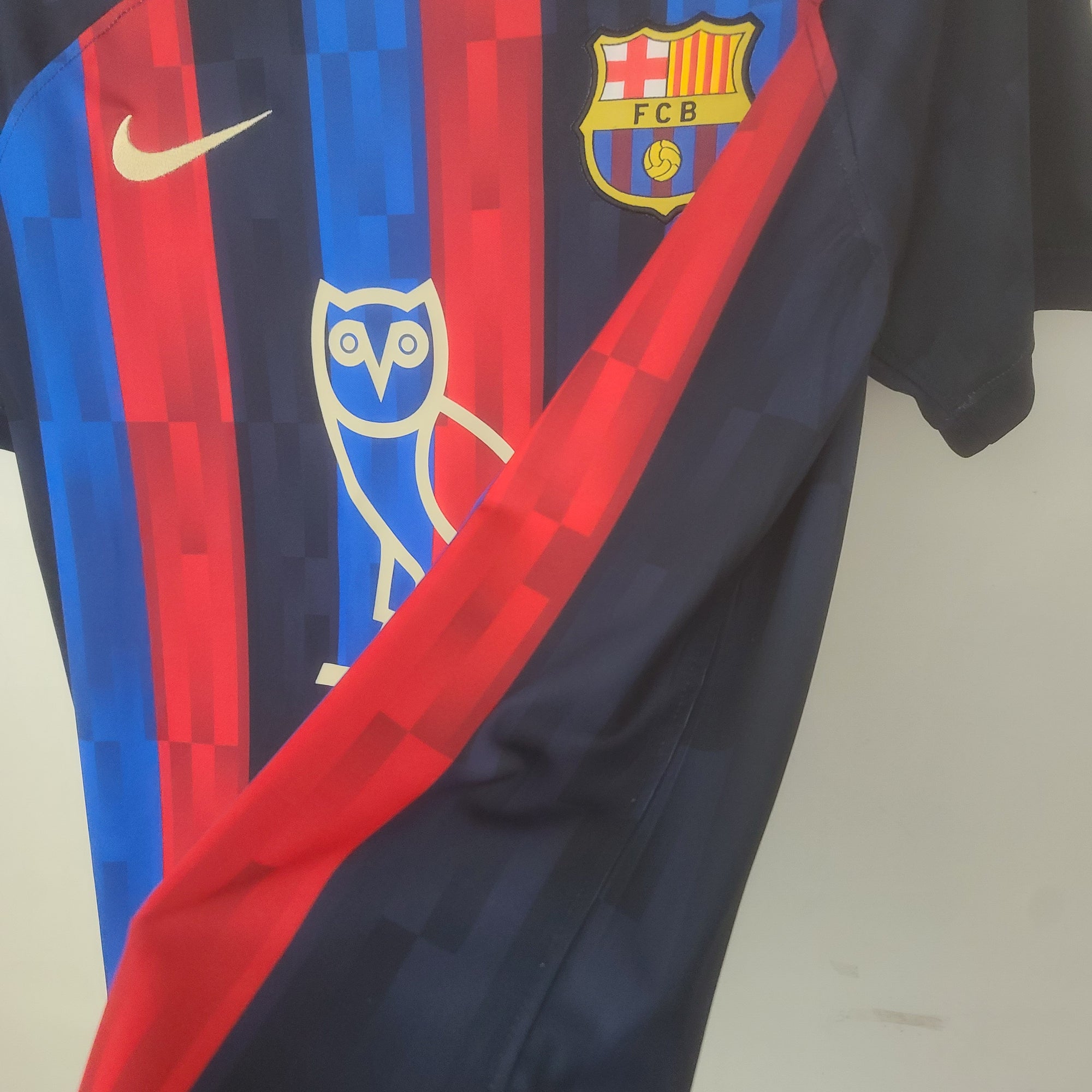 2022/23 Barcelona Owl Sponsor