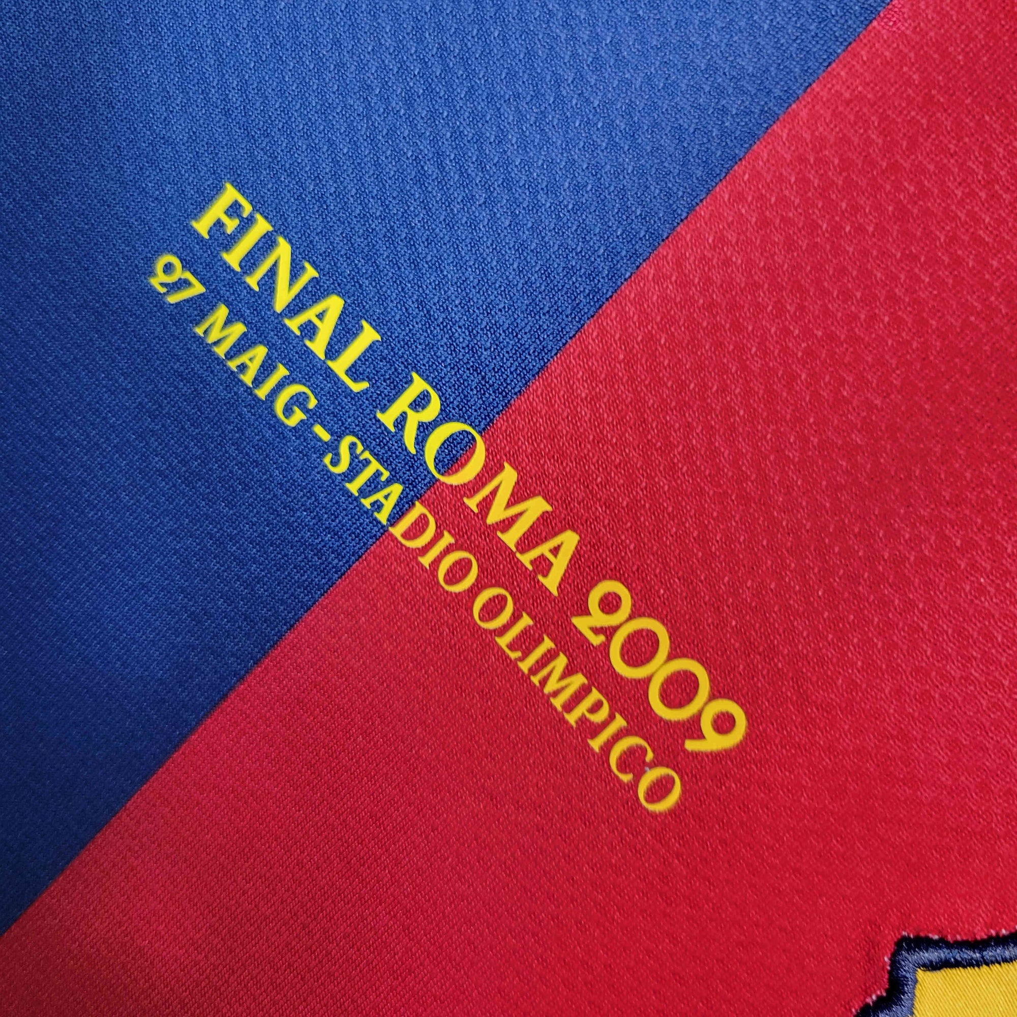 Retro 2008-09 Barcelona Home