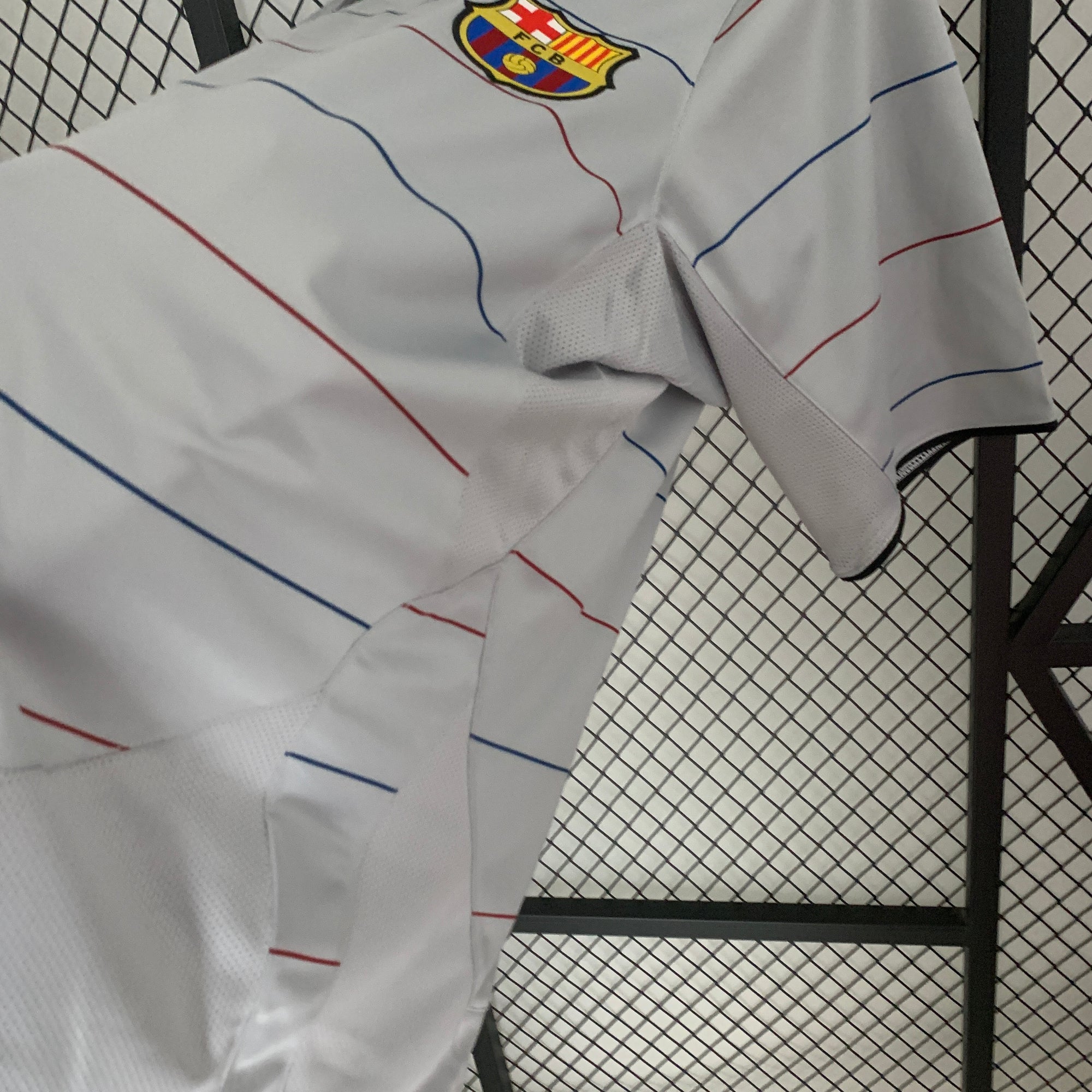 Retro Barcelona 2003/04 Away