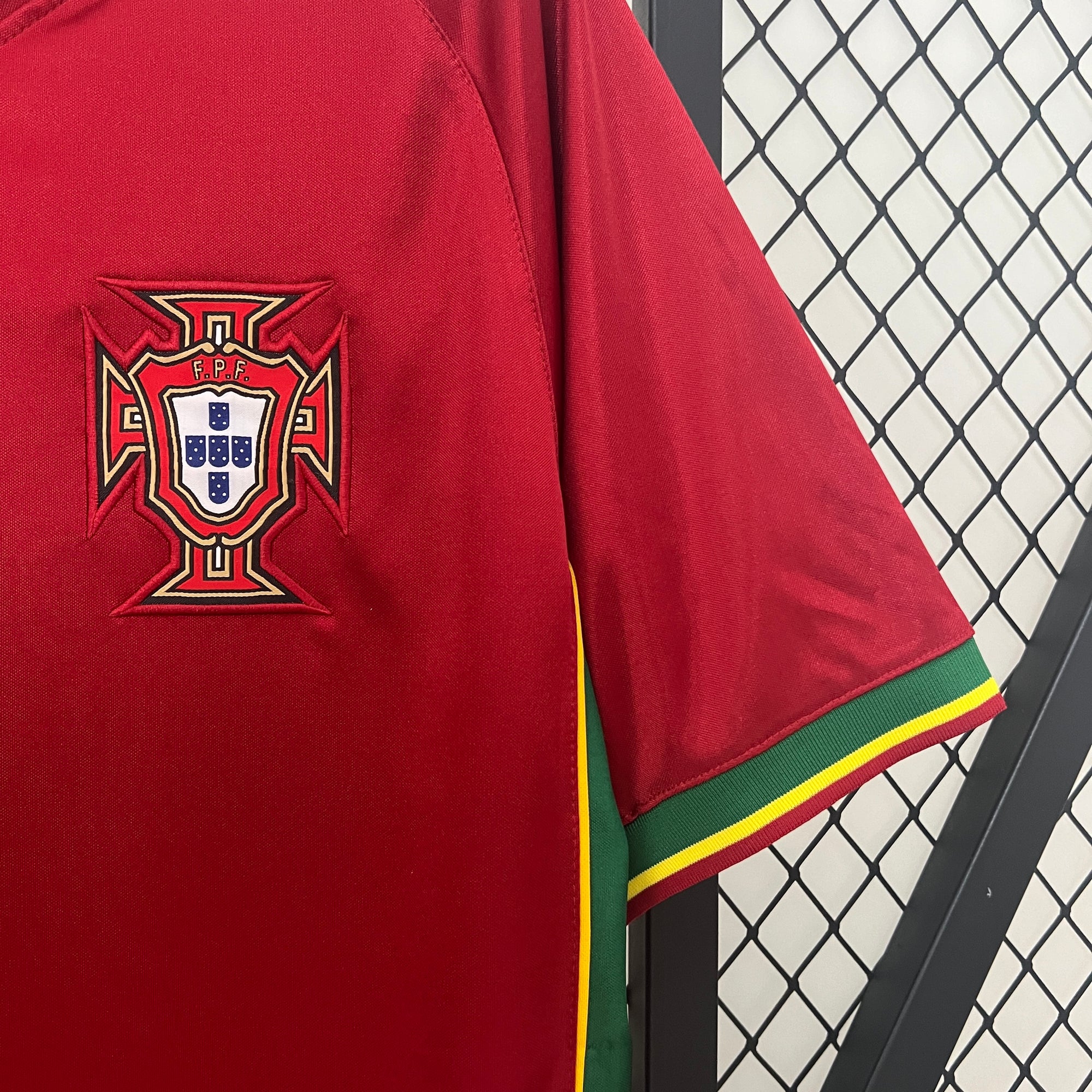 Retro Portugal 1997/98 Home