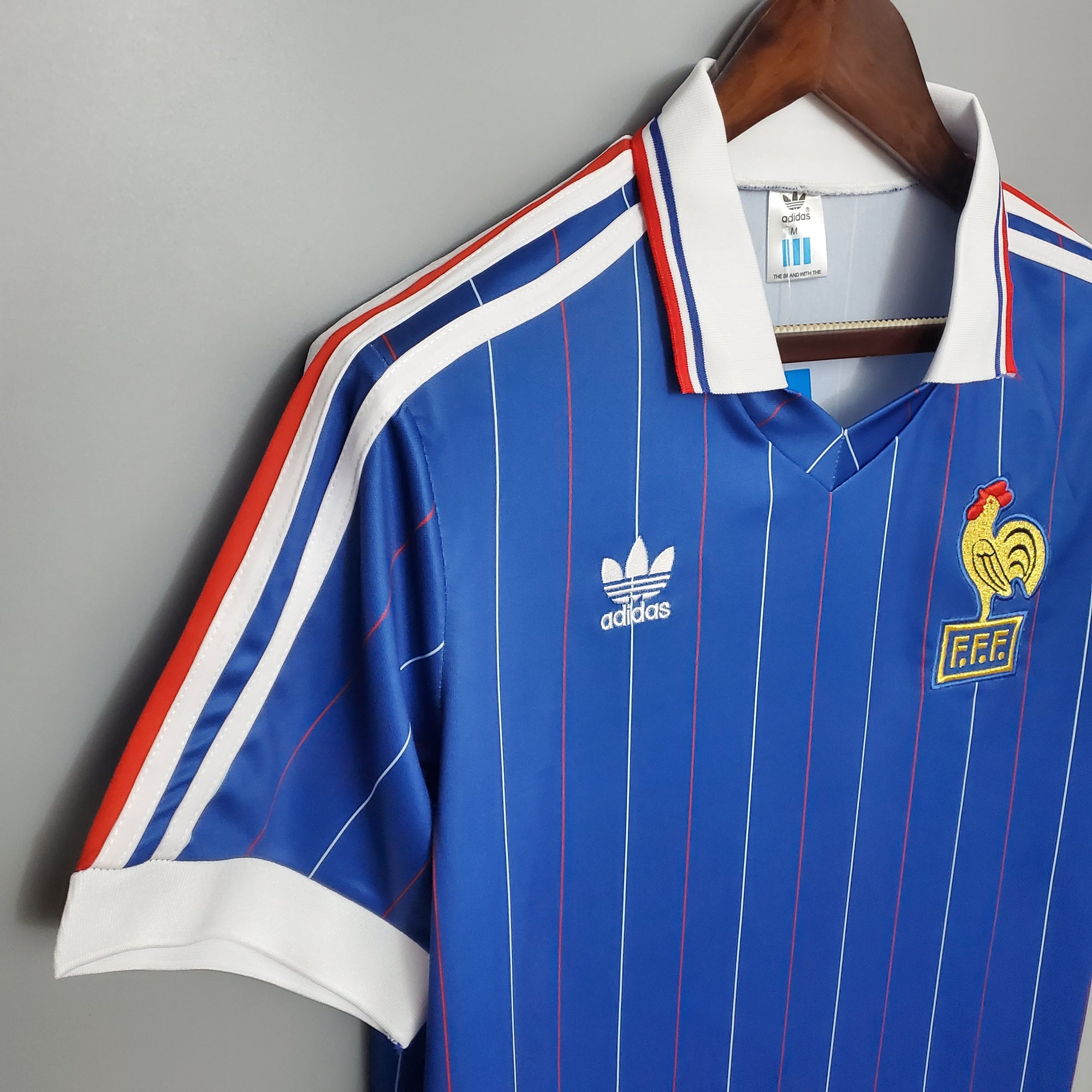 Retro France 1982 home