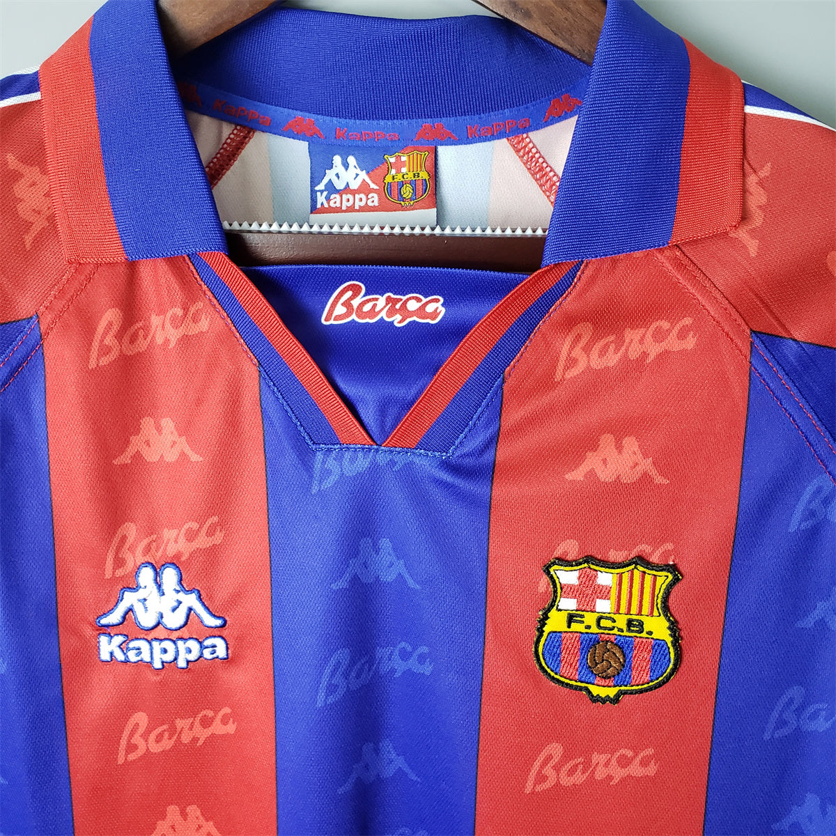 Retro Barcelona 1996/97 home