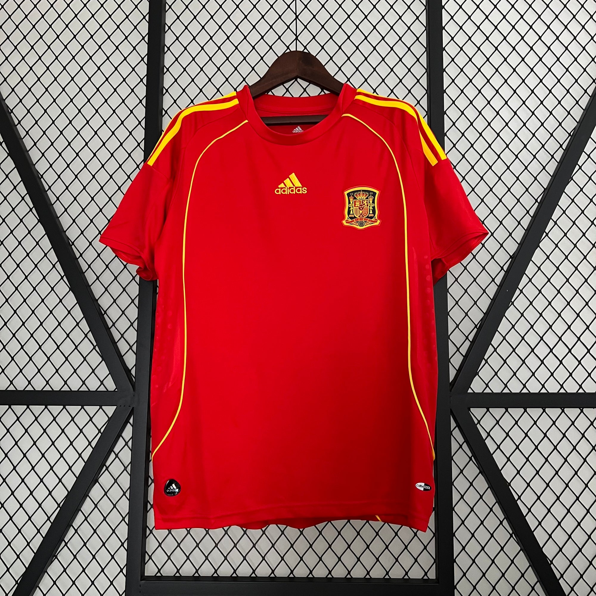Retro Spain 2008 Home