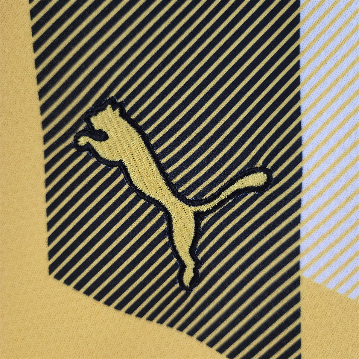 Borussia Dortmund Jersey 2022/23 -(Custom Name & Number)