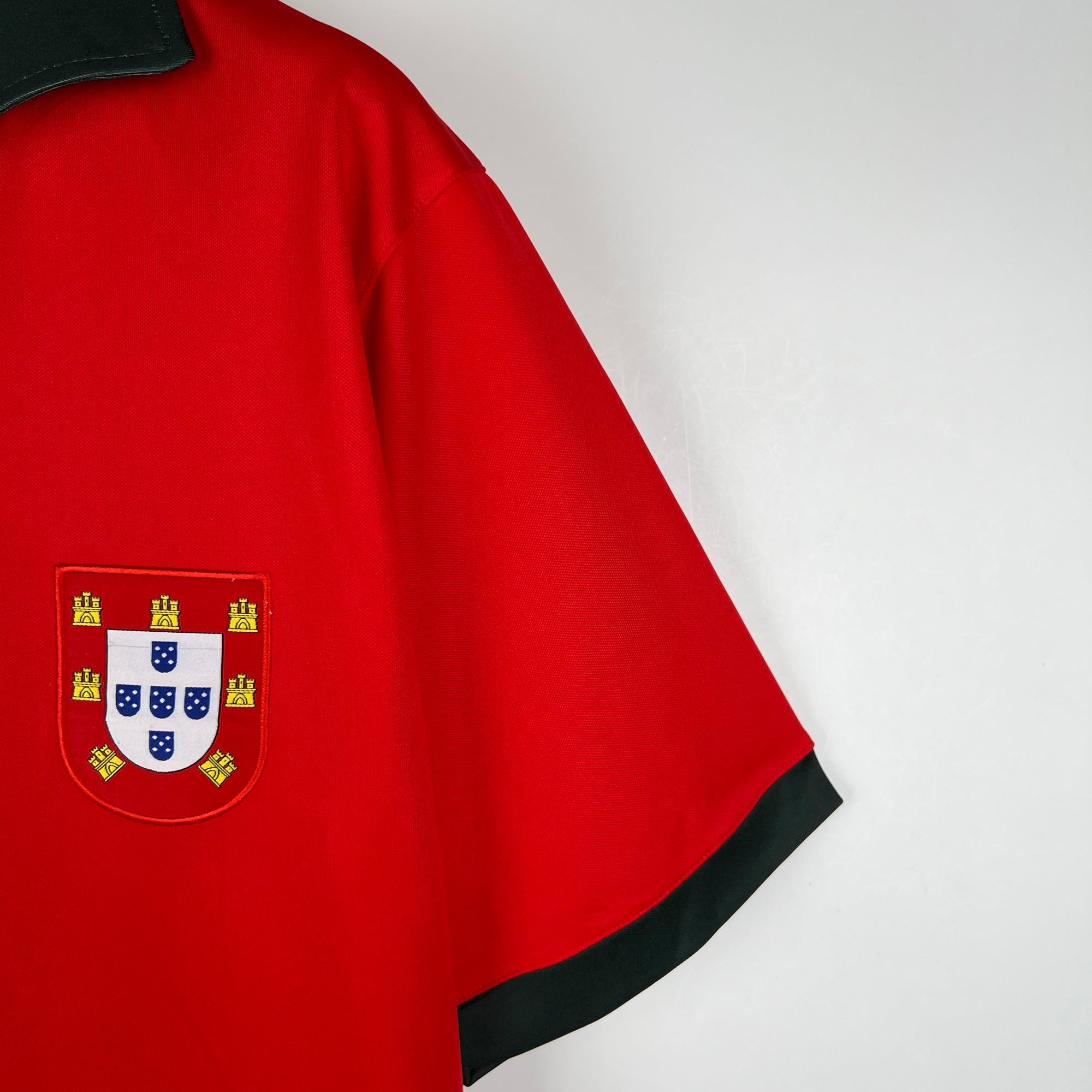 Retro Portugal 1972 Home