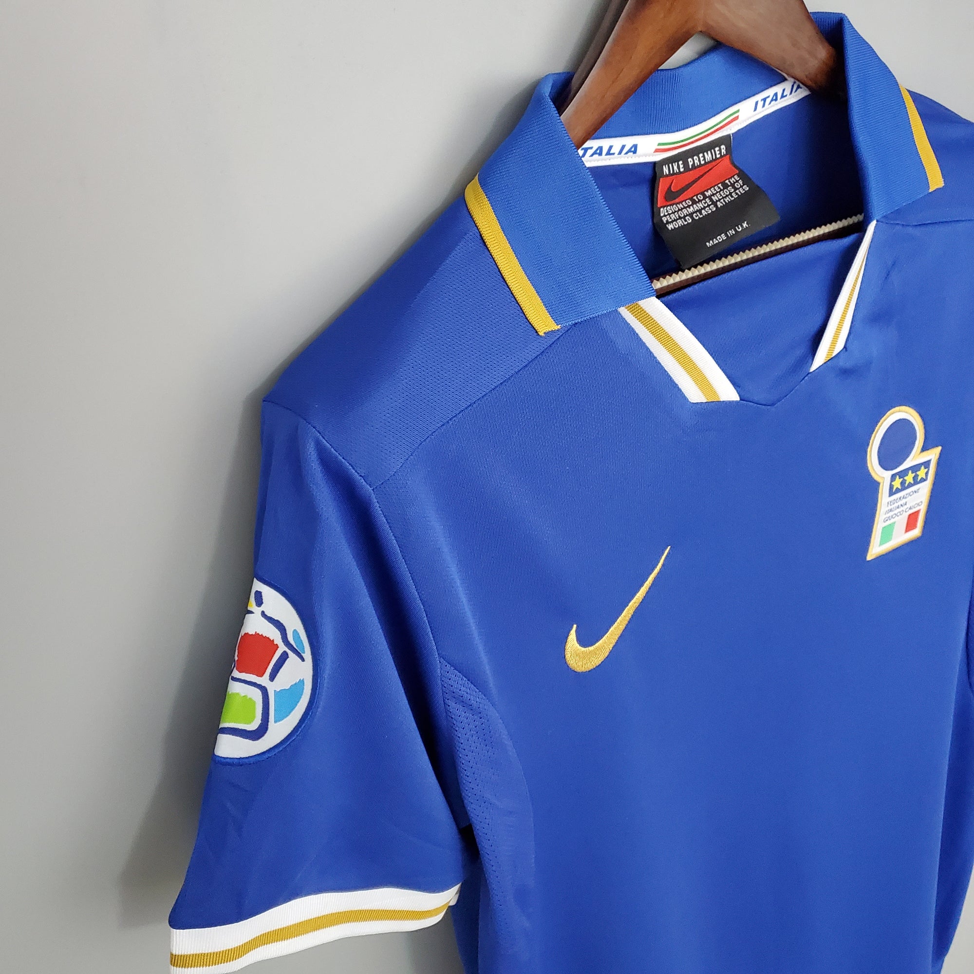 Retro Italy 1996 home