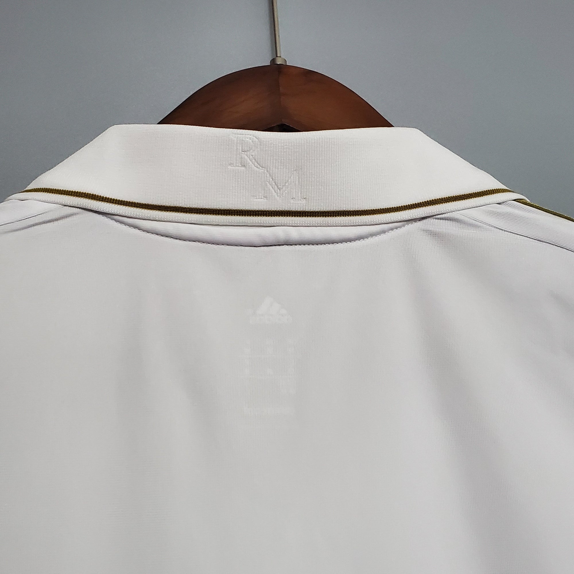Retro Real Madrid 2011/12 home