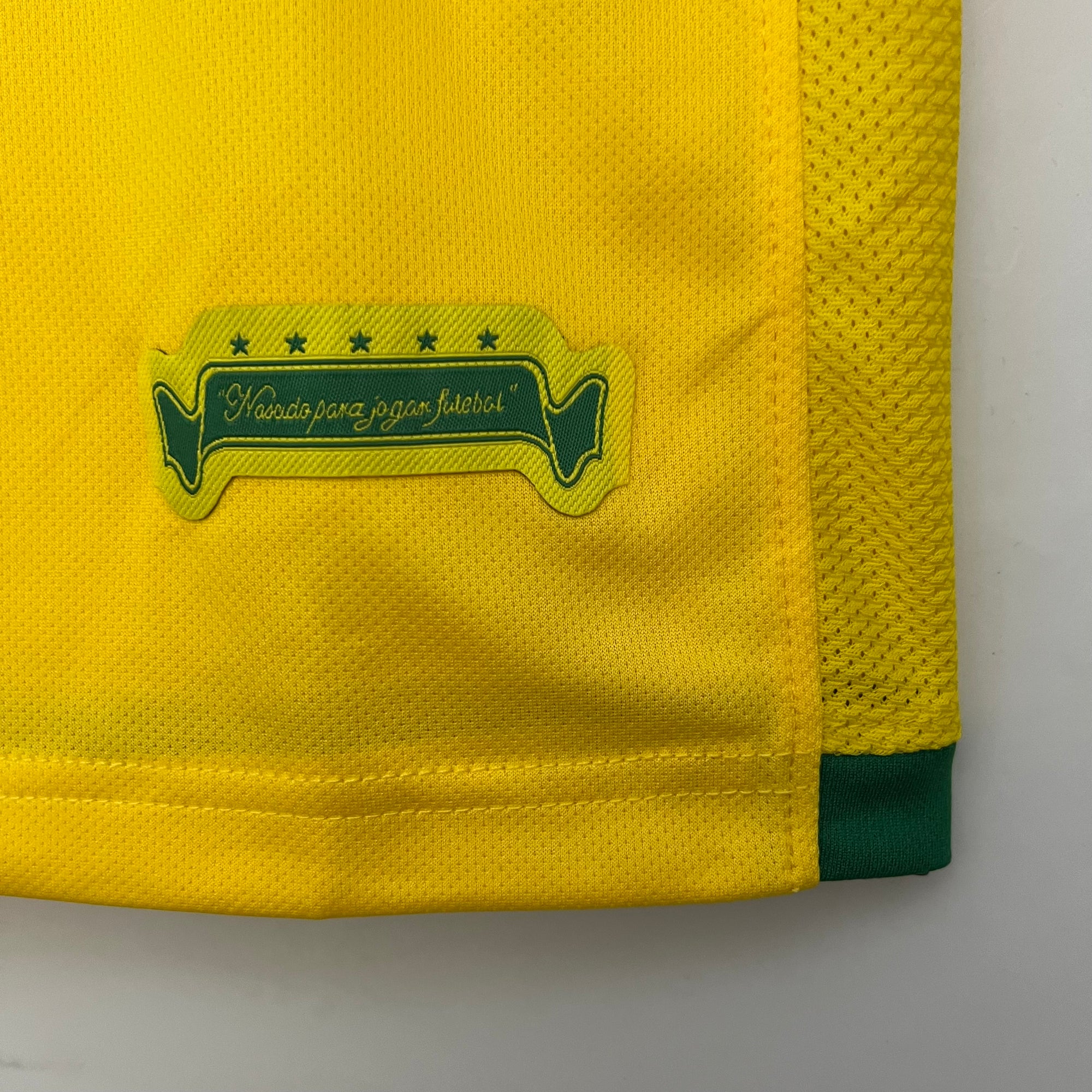 Retro Brazil 2006 Home