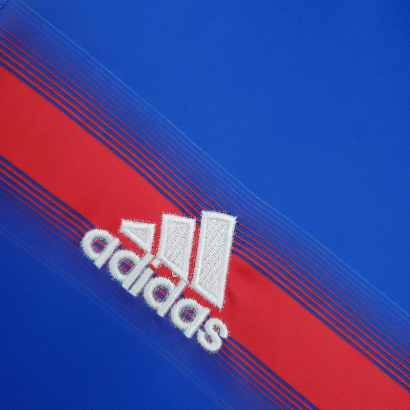 Retro France 2004 home