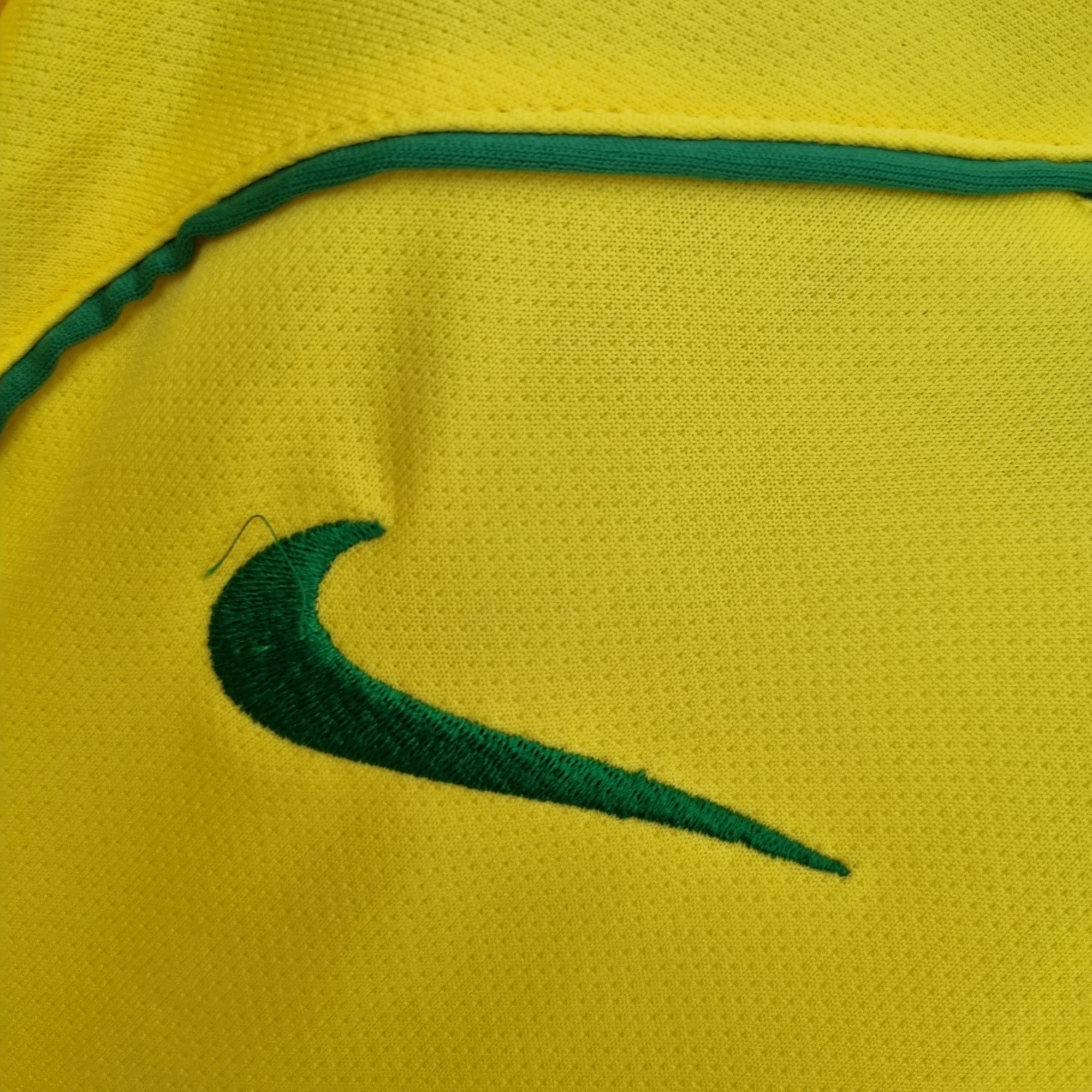Retro 2004/06 Brazil home