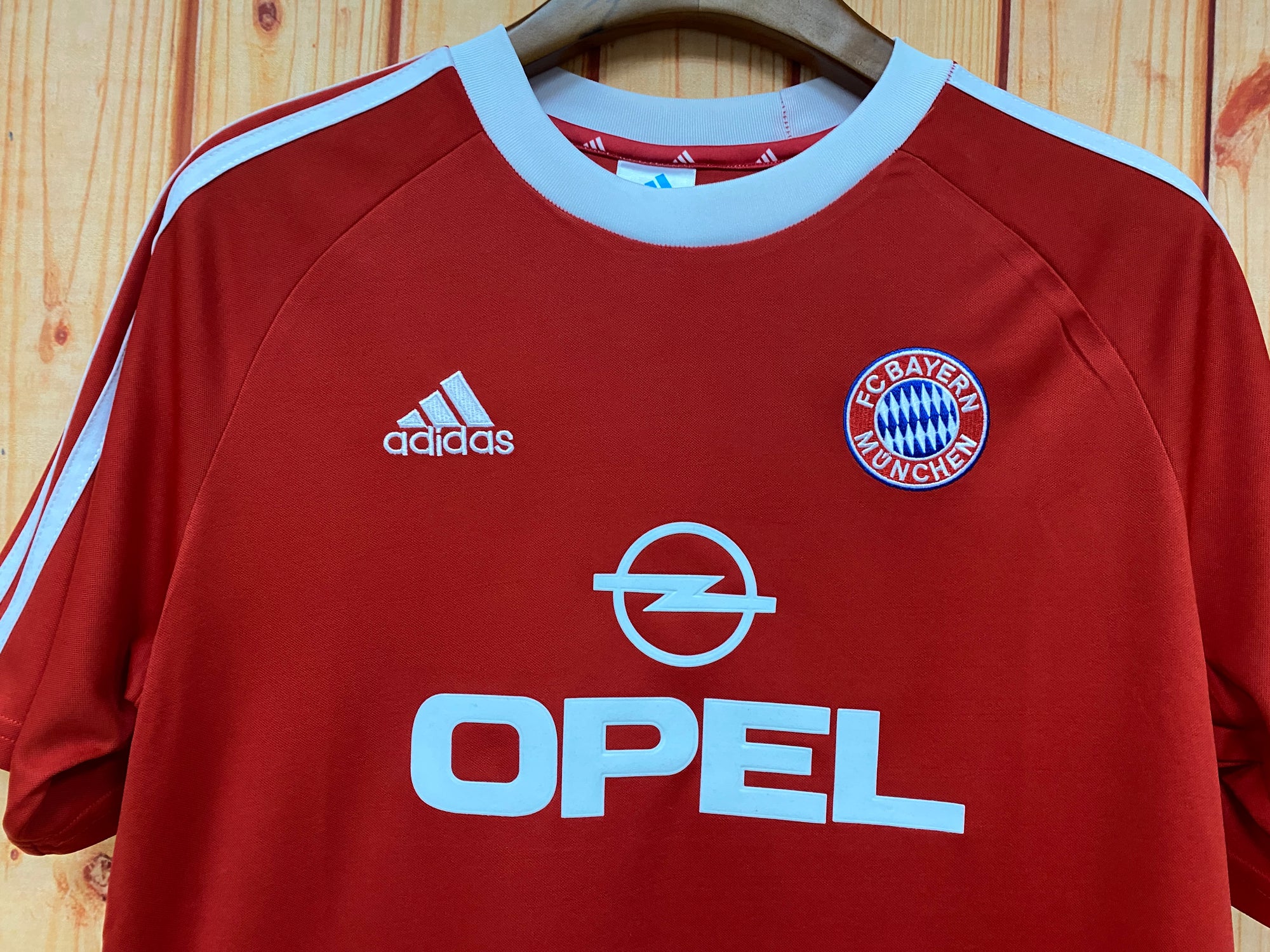 FC Bayern München Jersey 2000/01-(Custom Name & Number)