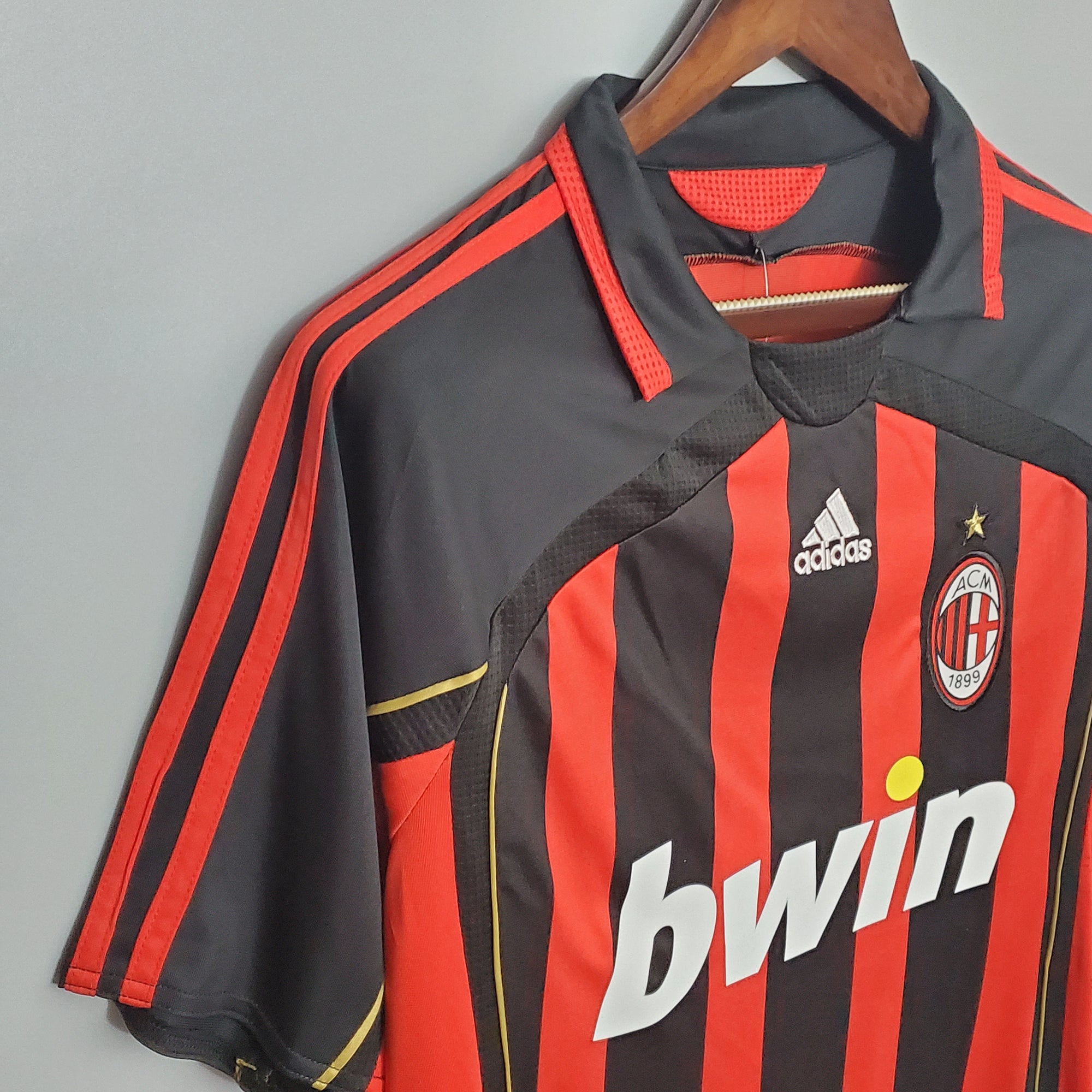 Retro 2006/07 AC Milan home