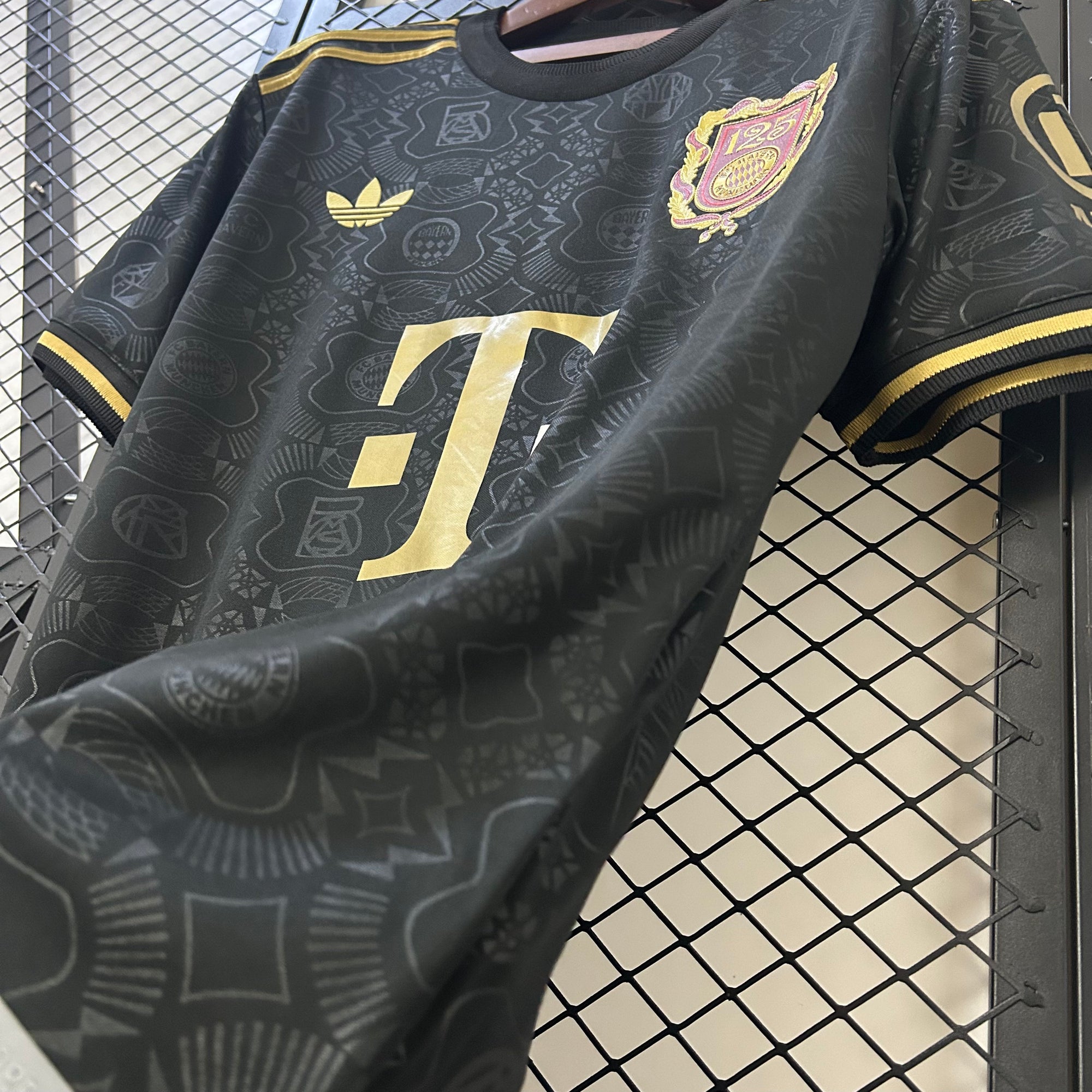 2025/26 Bayern Munich 125th Anniversary Jersey