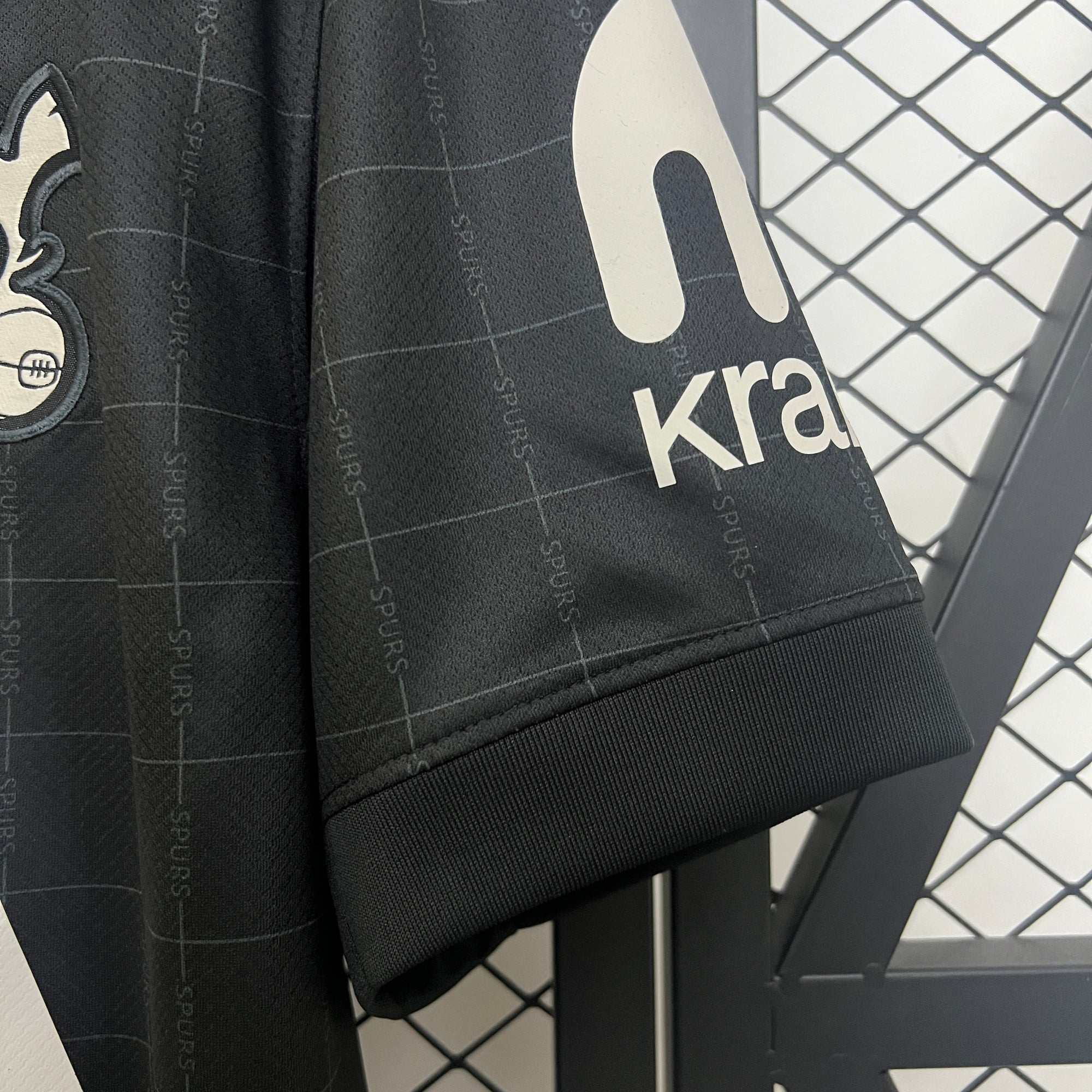 Tottenham Hotspur FC Jersey 2025/26-(Custom Name & Number)