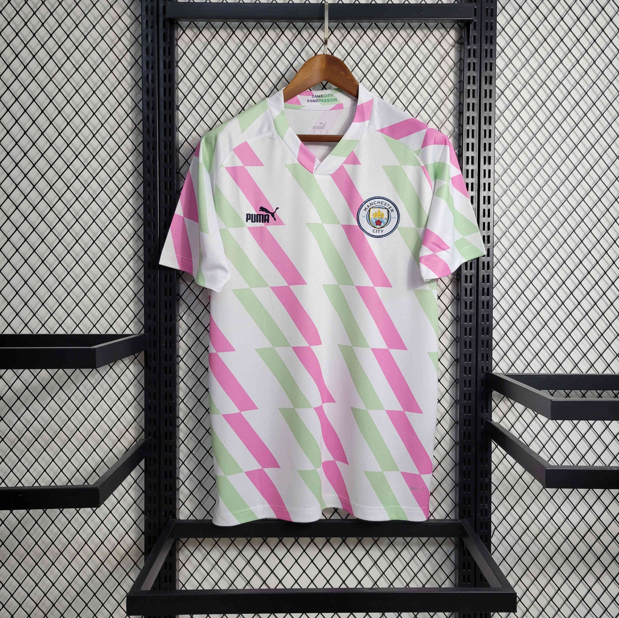 2023/24 Manchester City white training suit
