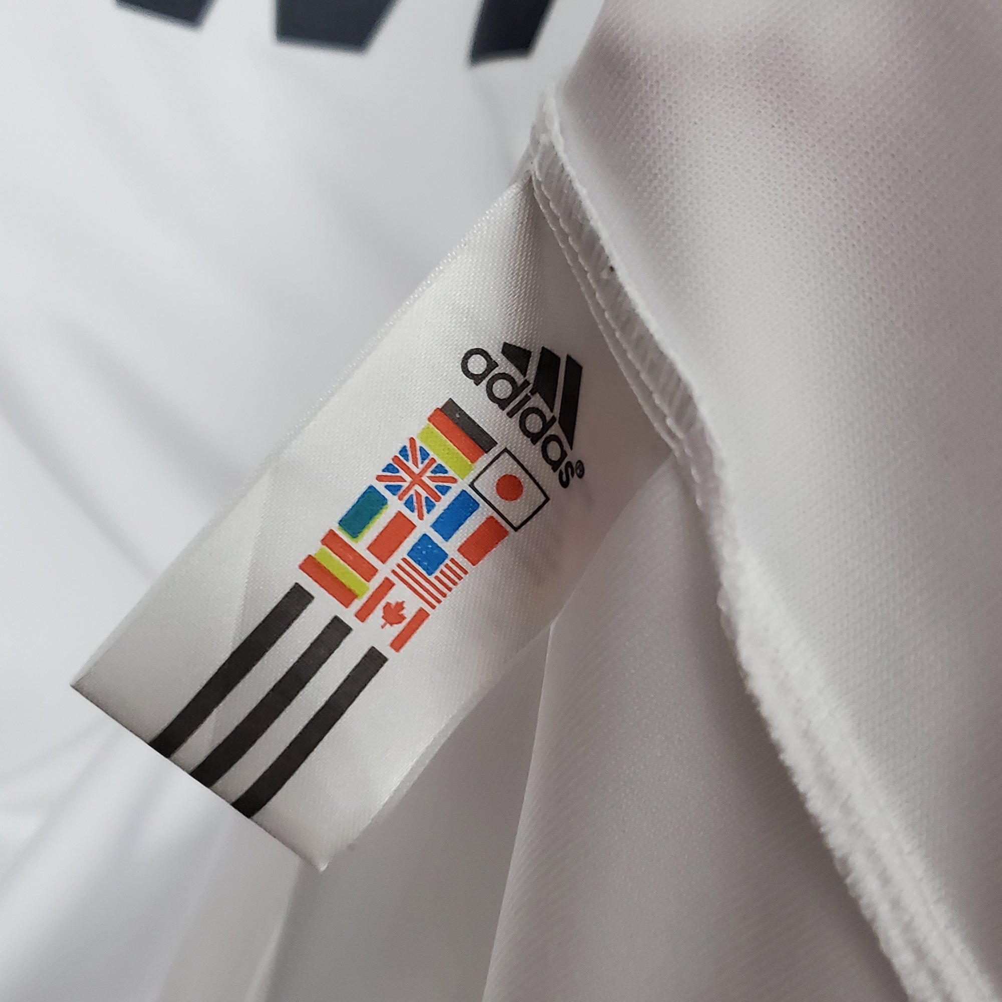 Retro Real Madrid 2011/12 home