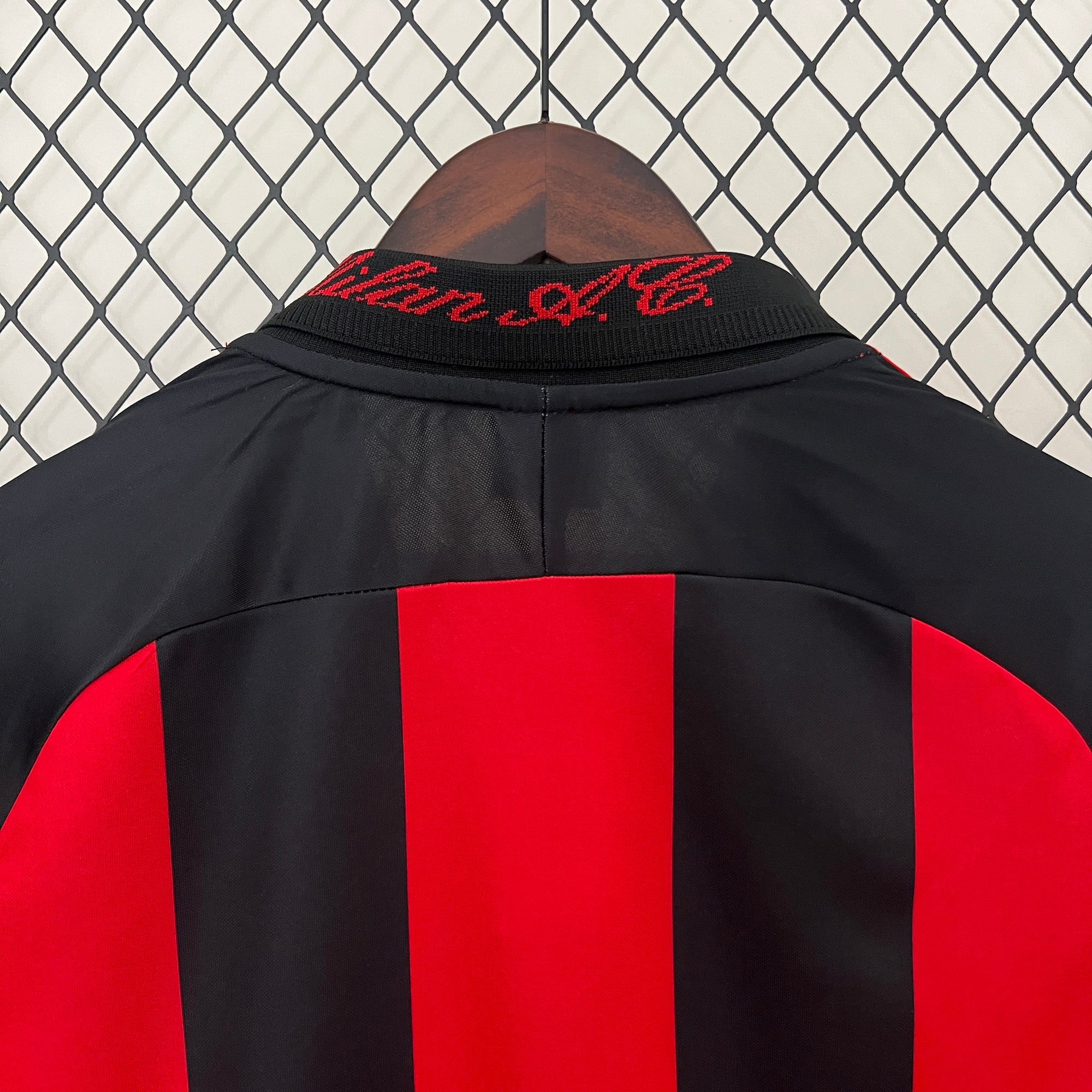 Retro AC Milan 2000/01 Home