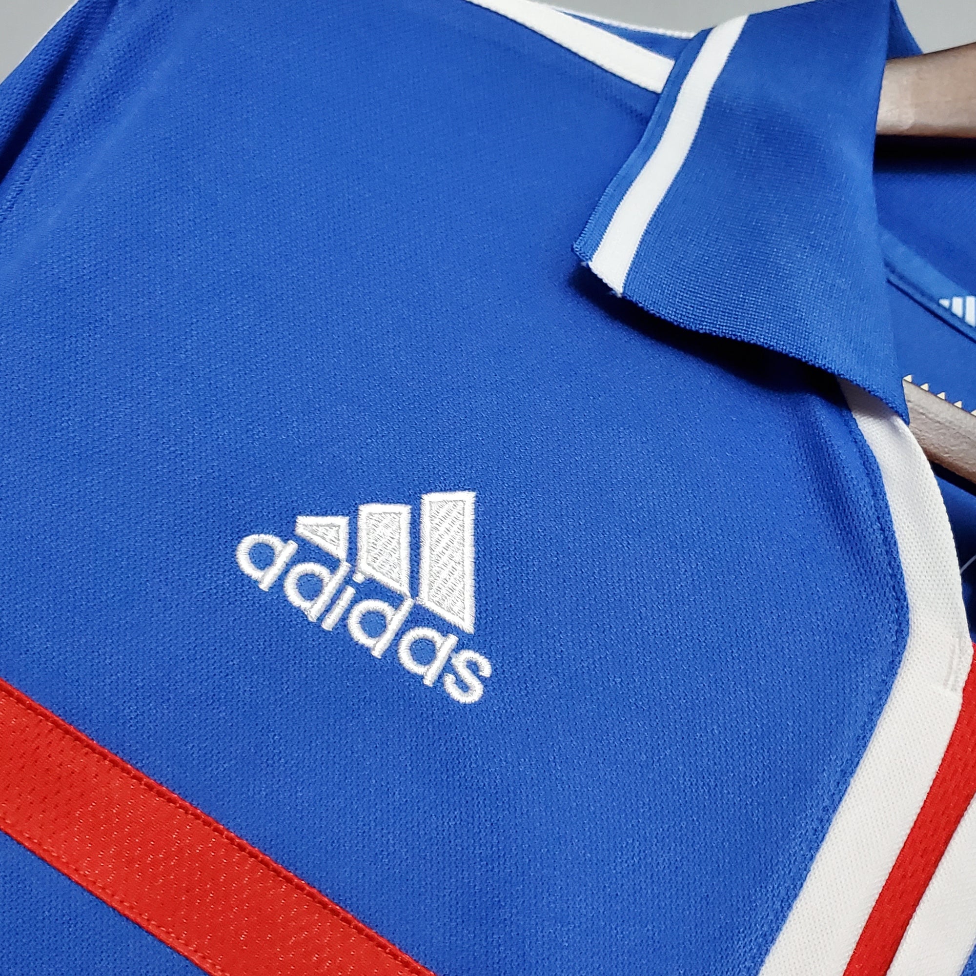 Retro France 2000 home