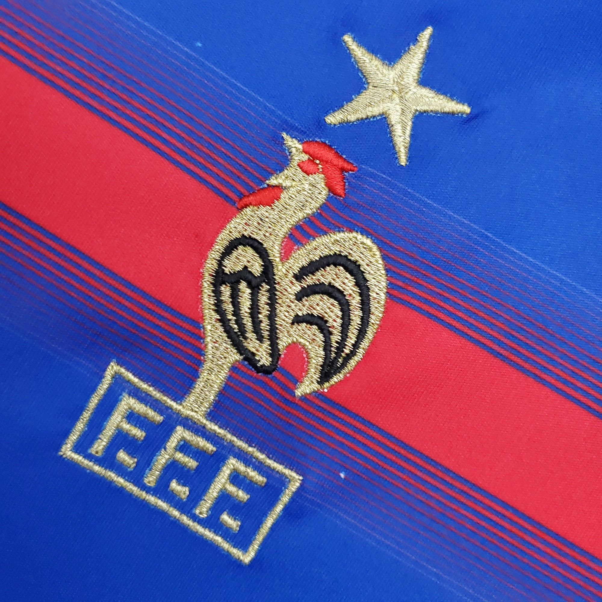 Retro France 2004 home