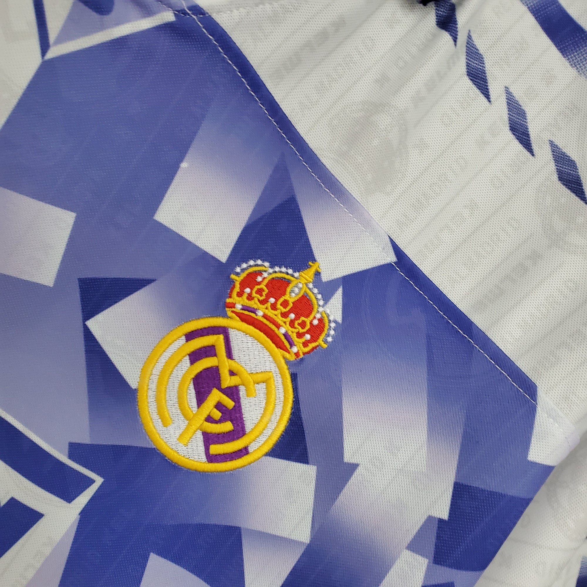 Retro Real Madrid 1996/97 third away