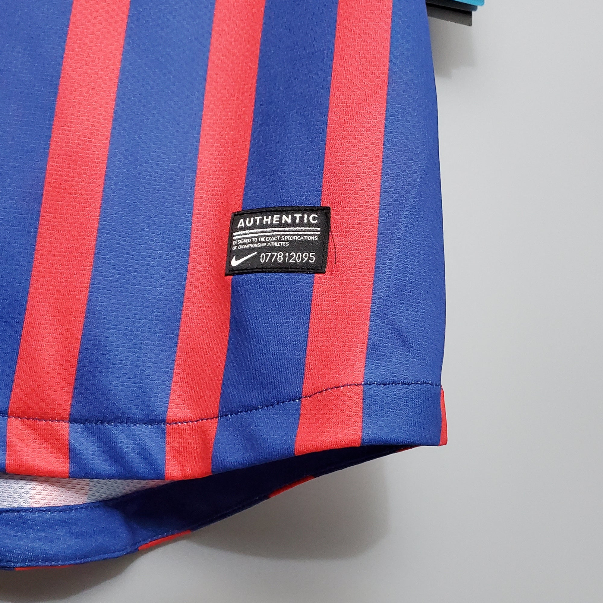 Retro Barcelona 2011/12 home