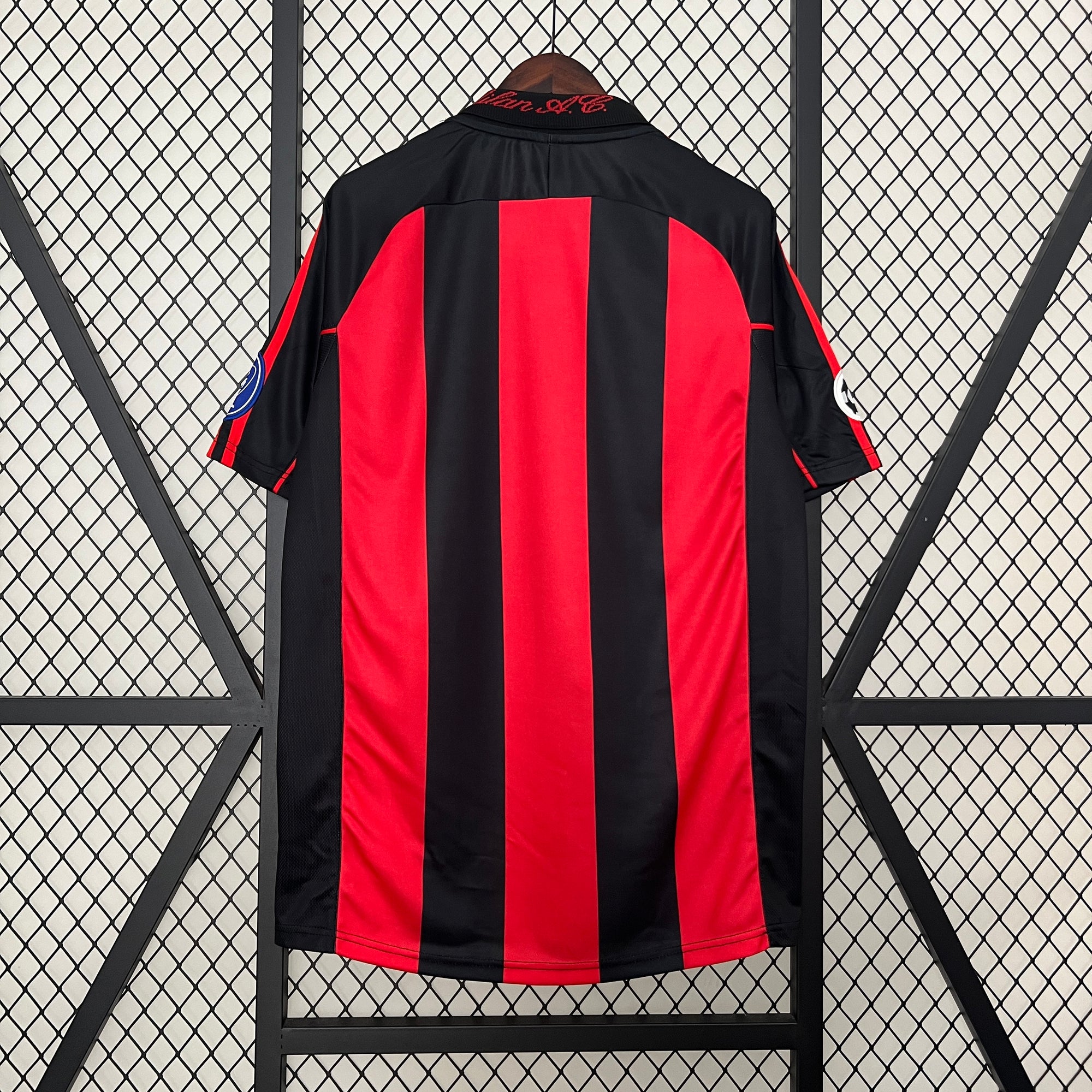 Retro AC Milan 2000/01 Home