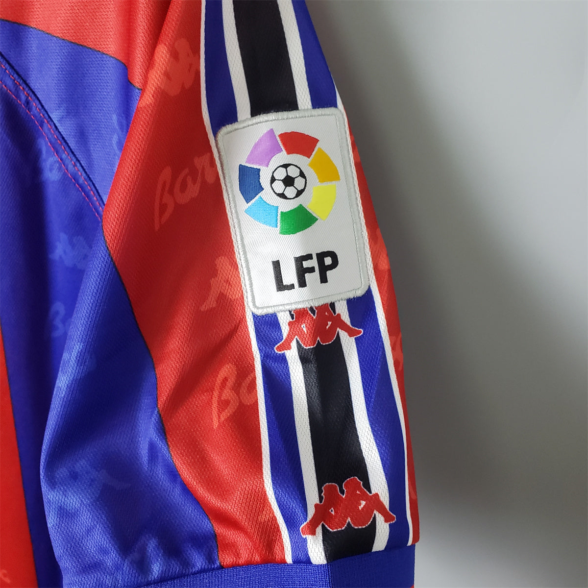 Retro Barcelona 1996/97 home
